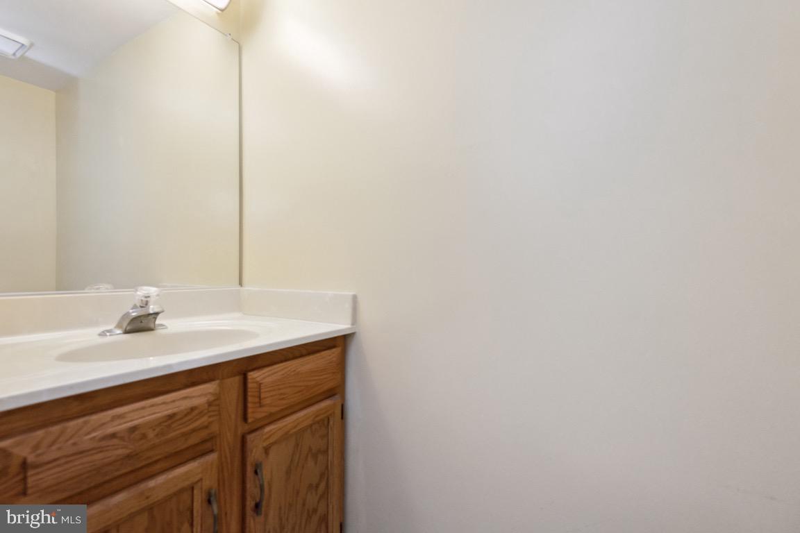 THE BLUFFS ELLICOTT MILL - Residential