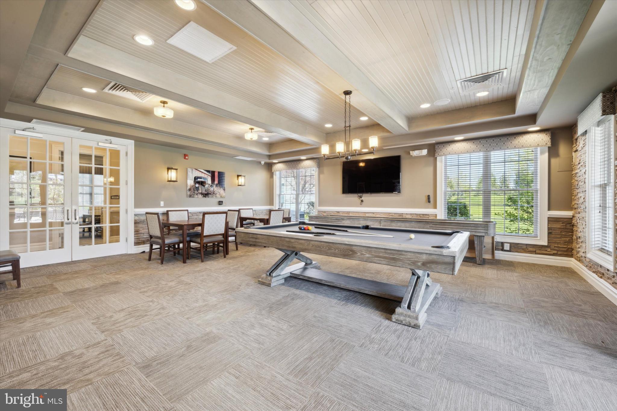 REGENCY AT UPPER DUB - Residential