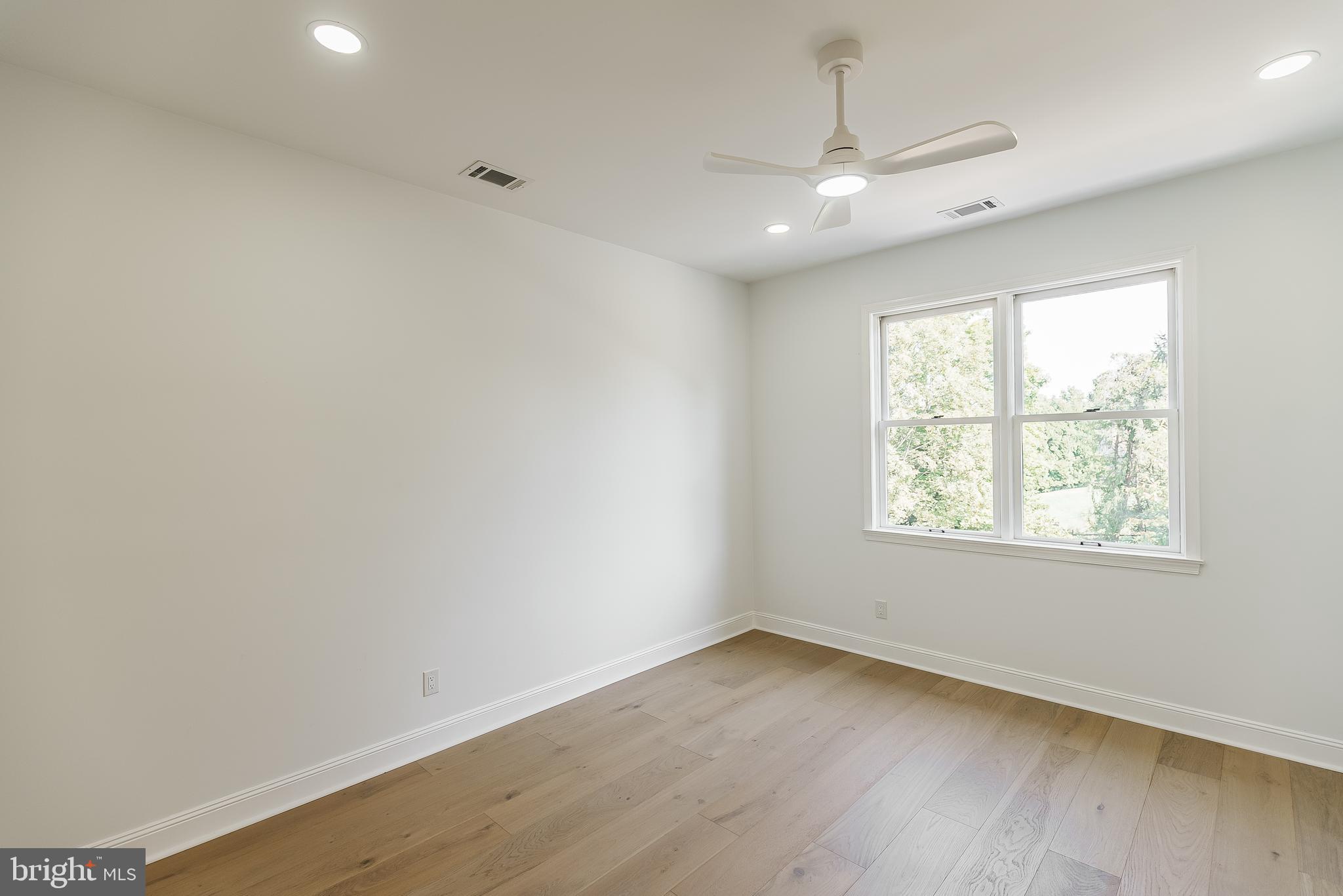 TIMBER VALLEY - Residential