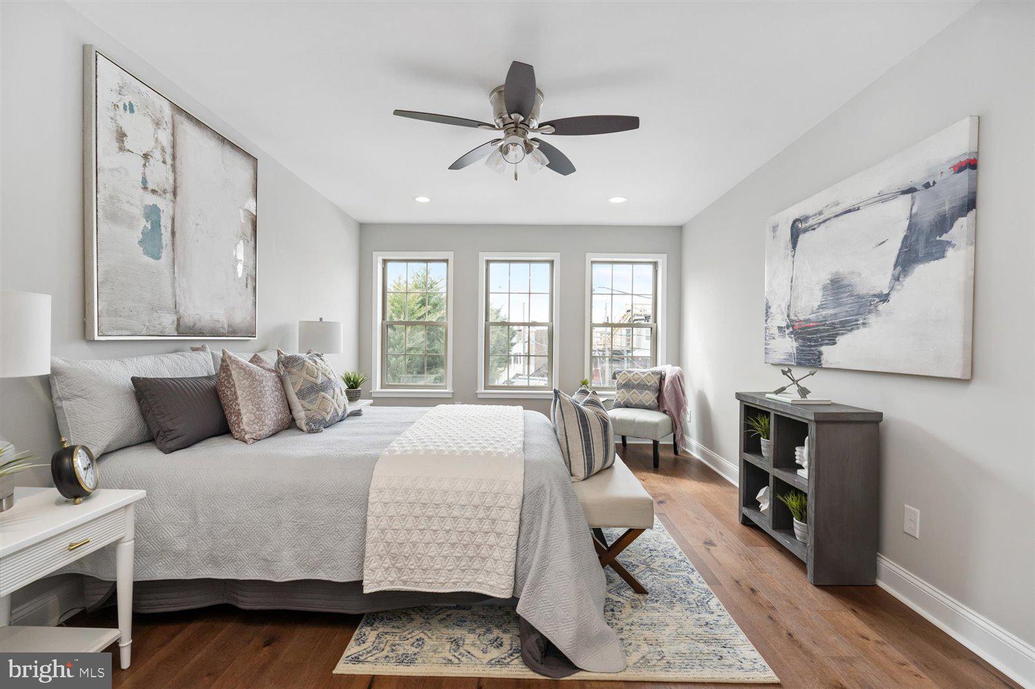 RIVERSIDE - Residential