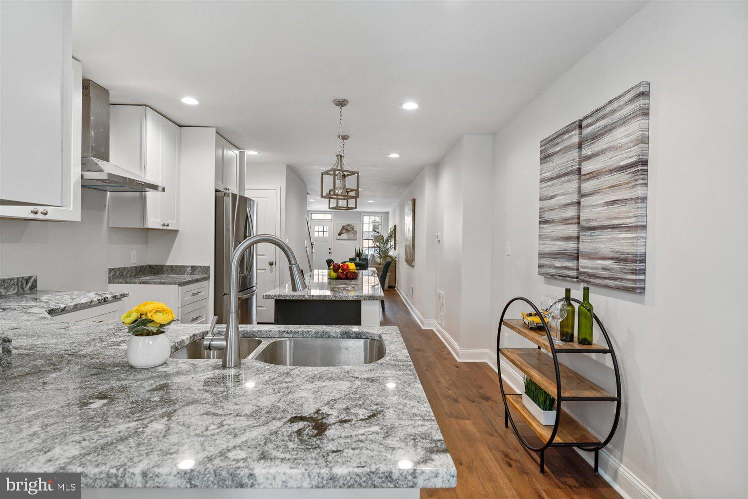 RIVERSIDE - Residential