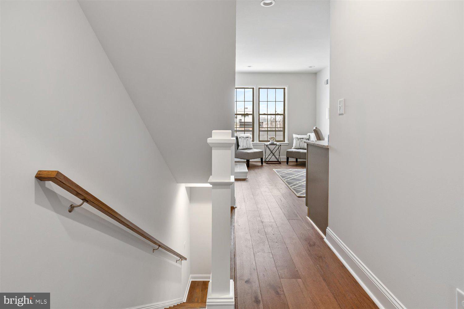 RIVERSIDE - Residential