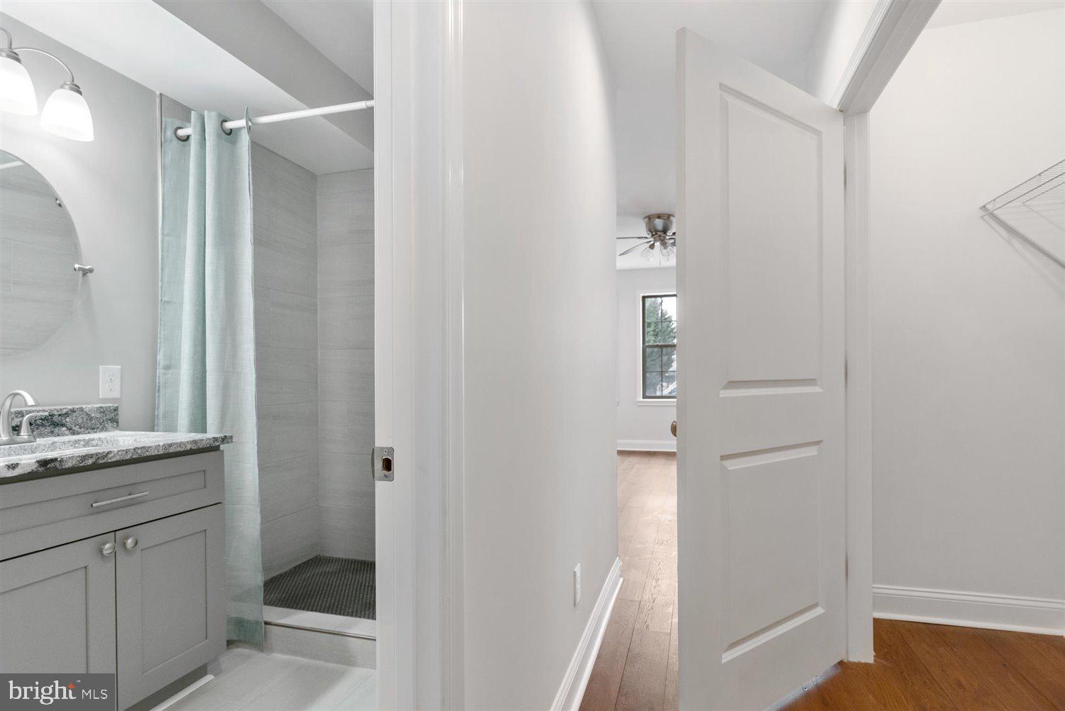 RIVERSIDE - Residential