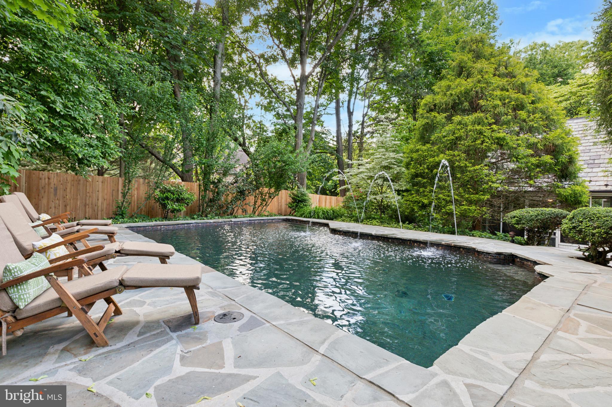 MERION STATION - Residential