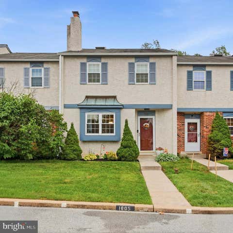 Townhouse For Sale - 1805 Diane Circle<br/> PHOENIXVILLE, PA 19460