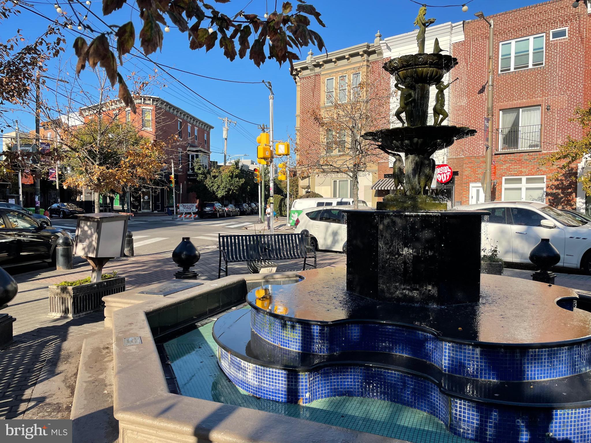 PASSYUNK SQUARE - Commercial Sale