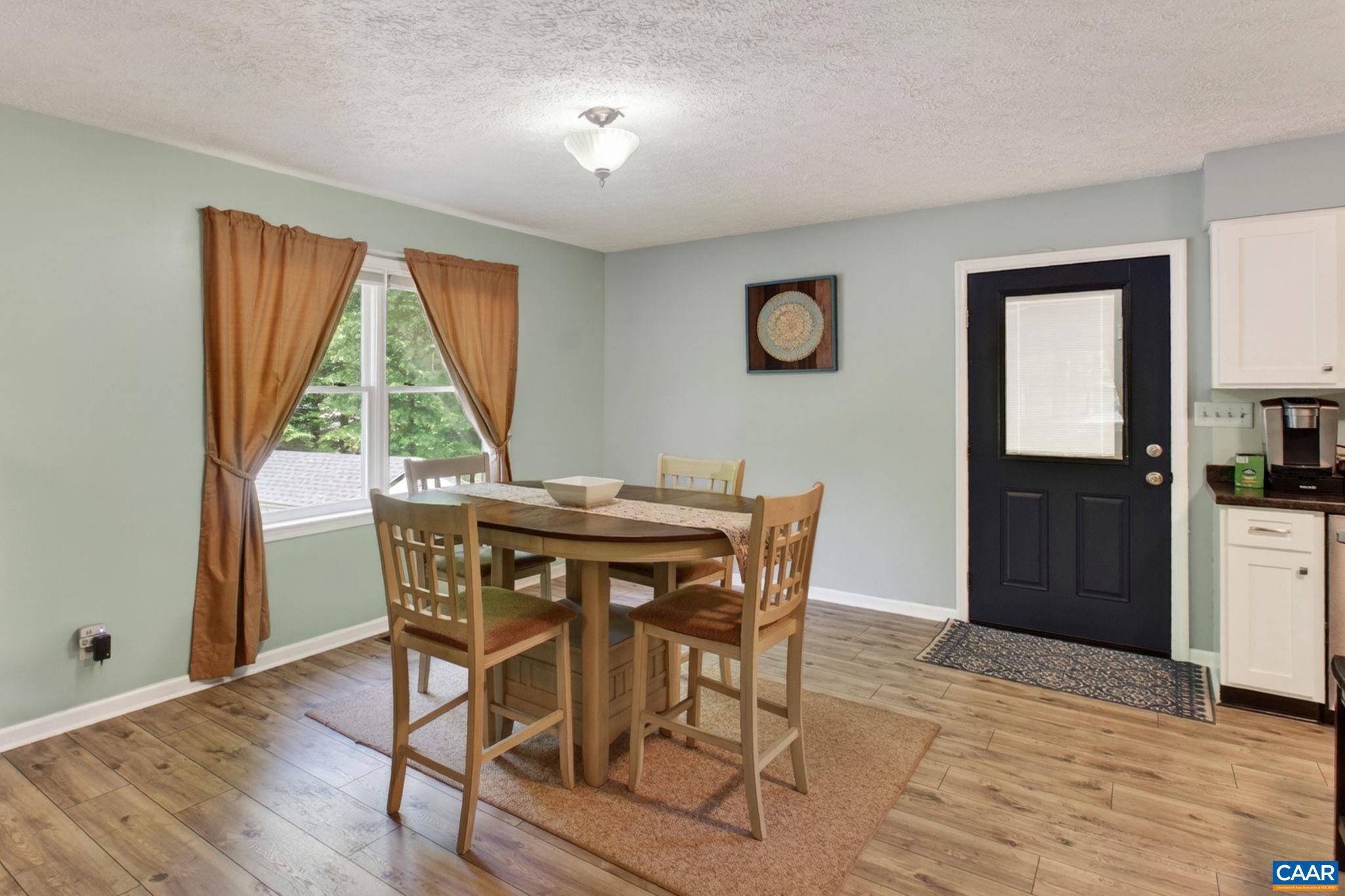 LAKE MONTICELLO - Residential