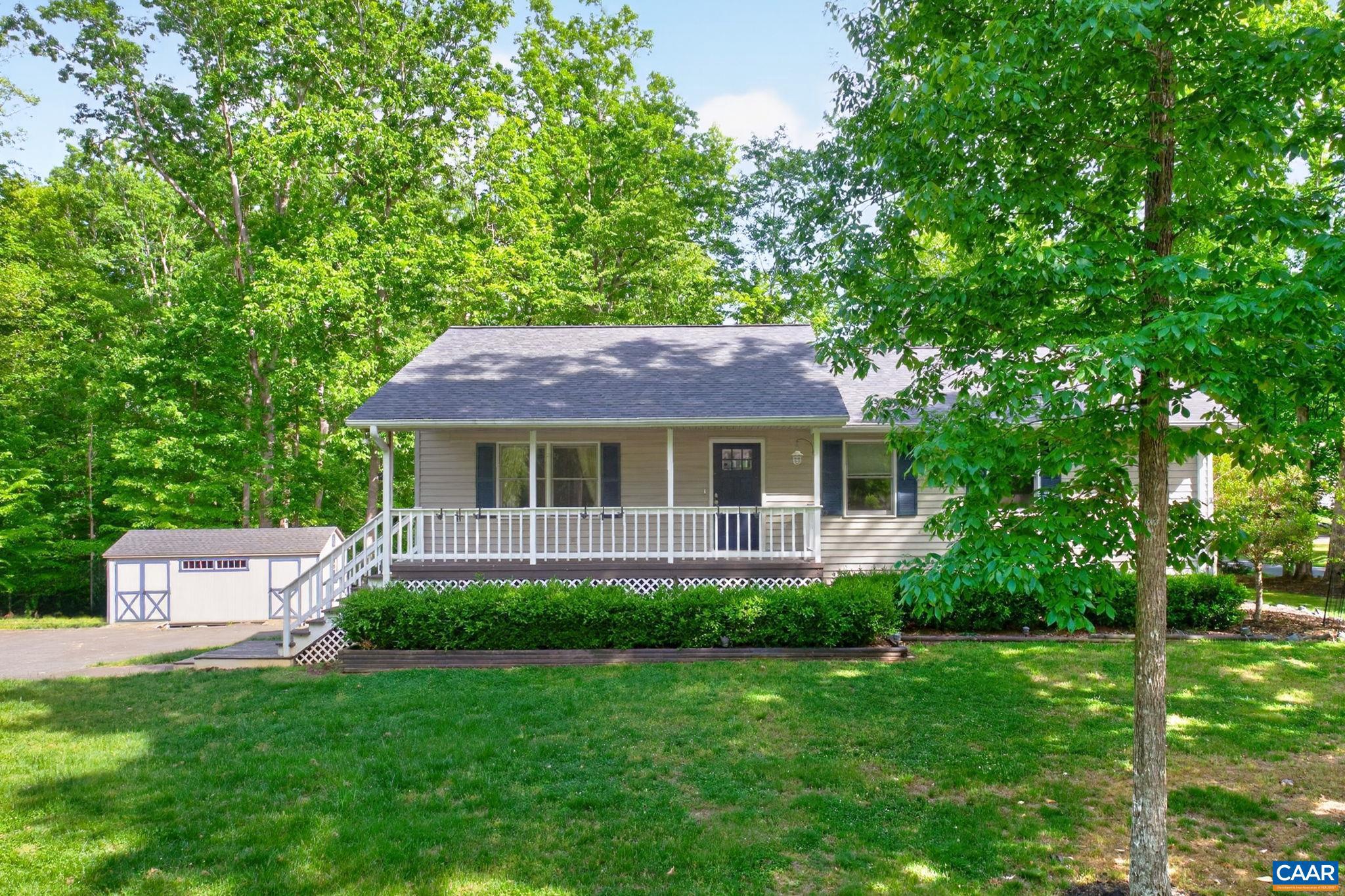 LAKE MONTICELLO - Residential