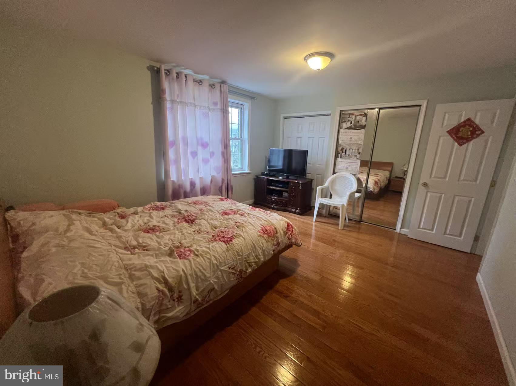 MAYFAIR - Residential