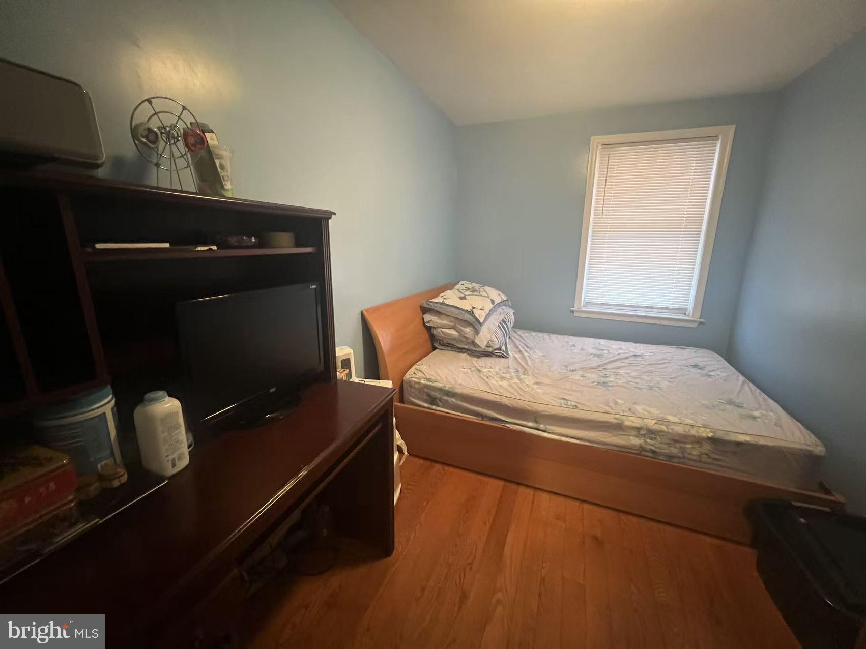 MAYFAIR - Residential