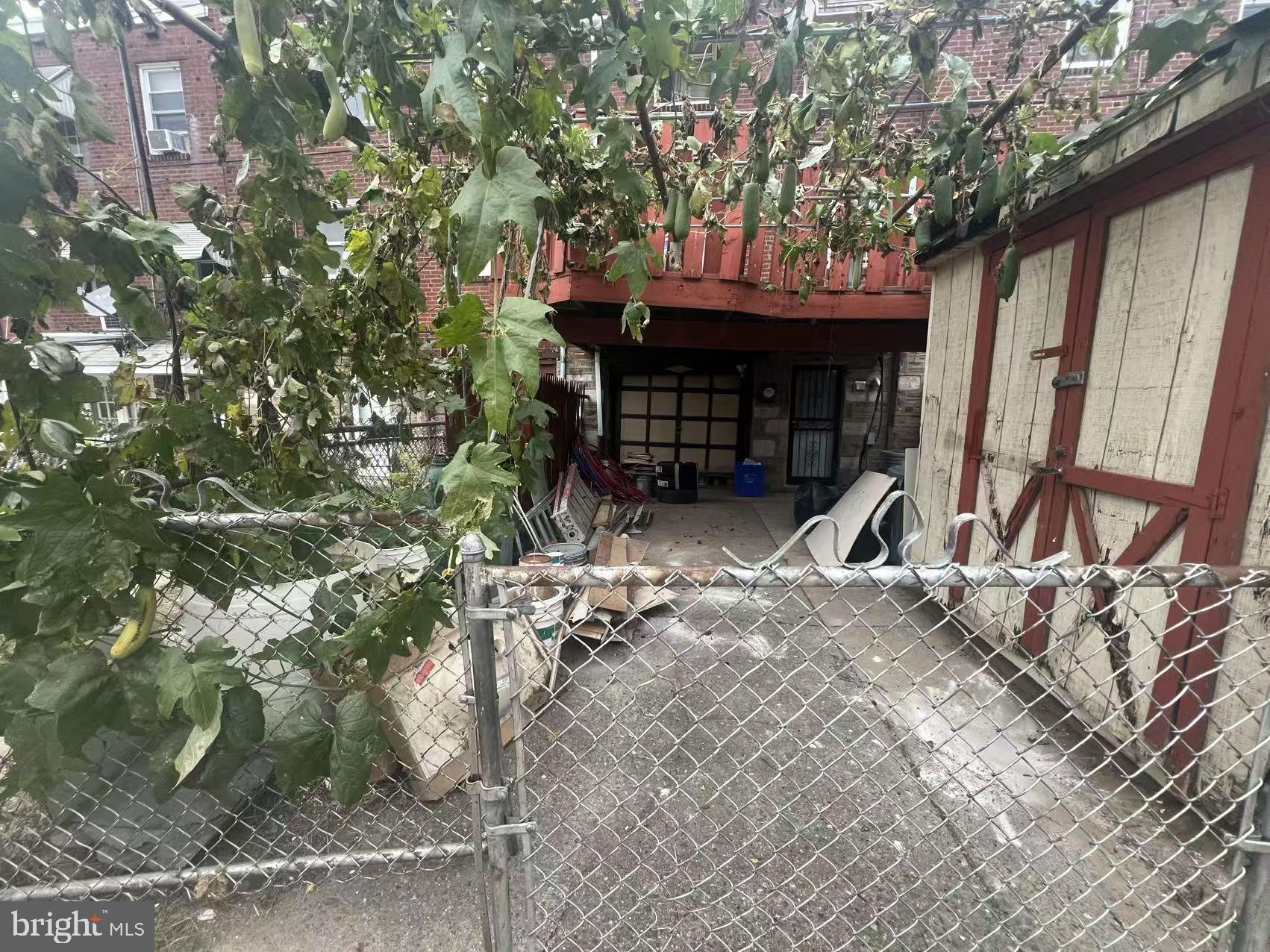 MAYFAIR - Residential