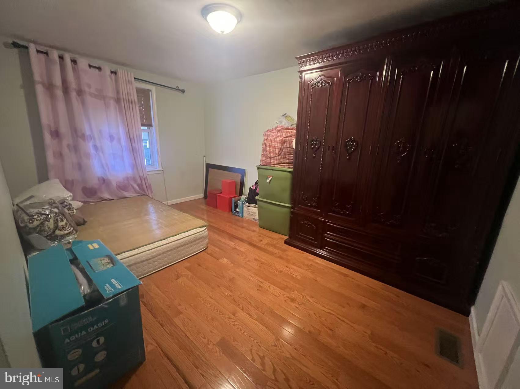 MAYFAIR - Residential