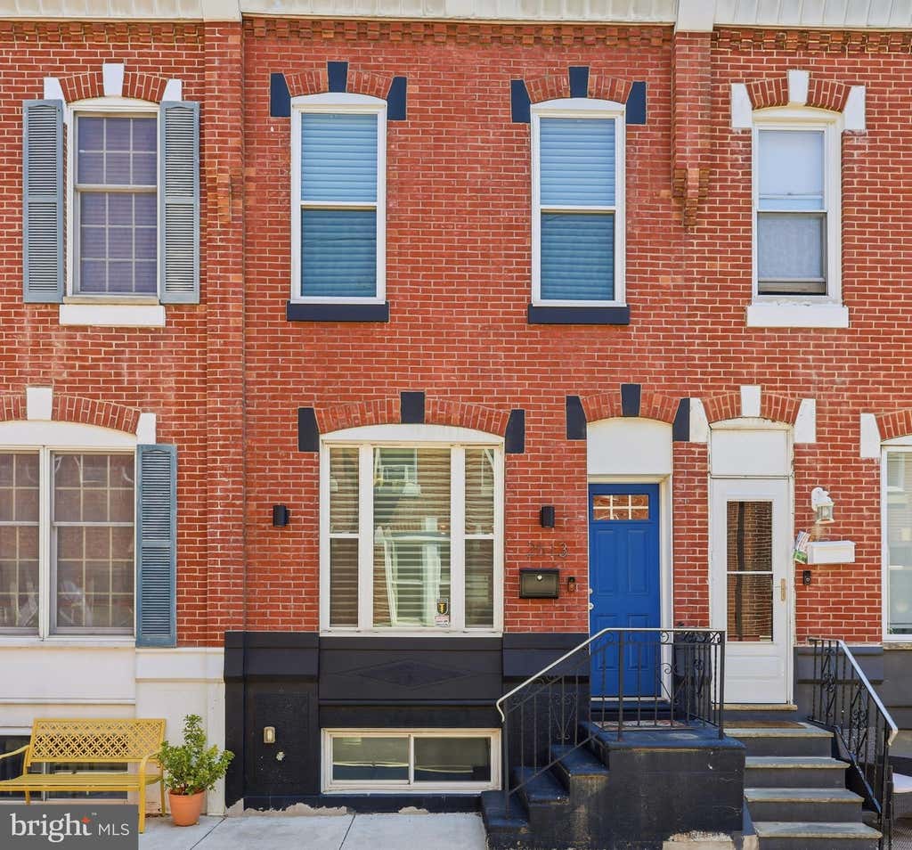 Photo of 2513 S Clarion Street, PHILADELPHIA, PA 19148 (MLS # PAPH2644608)