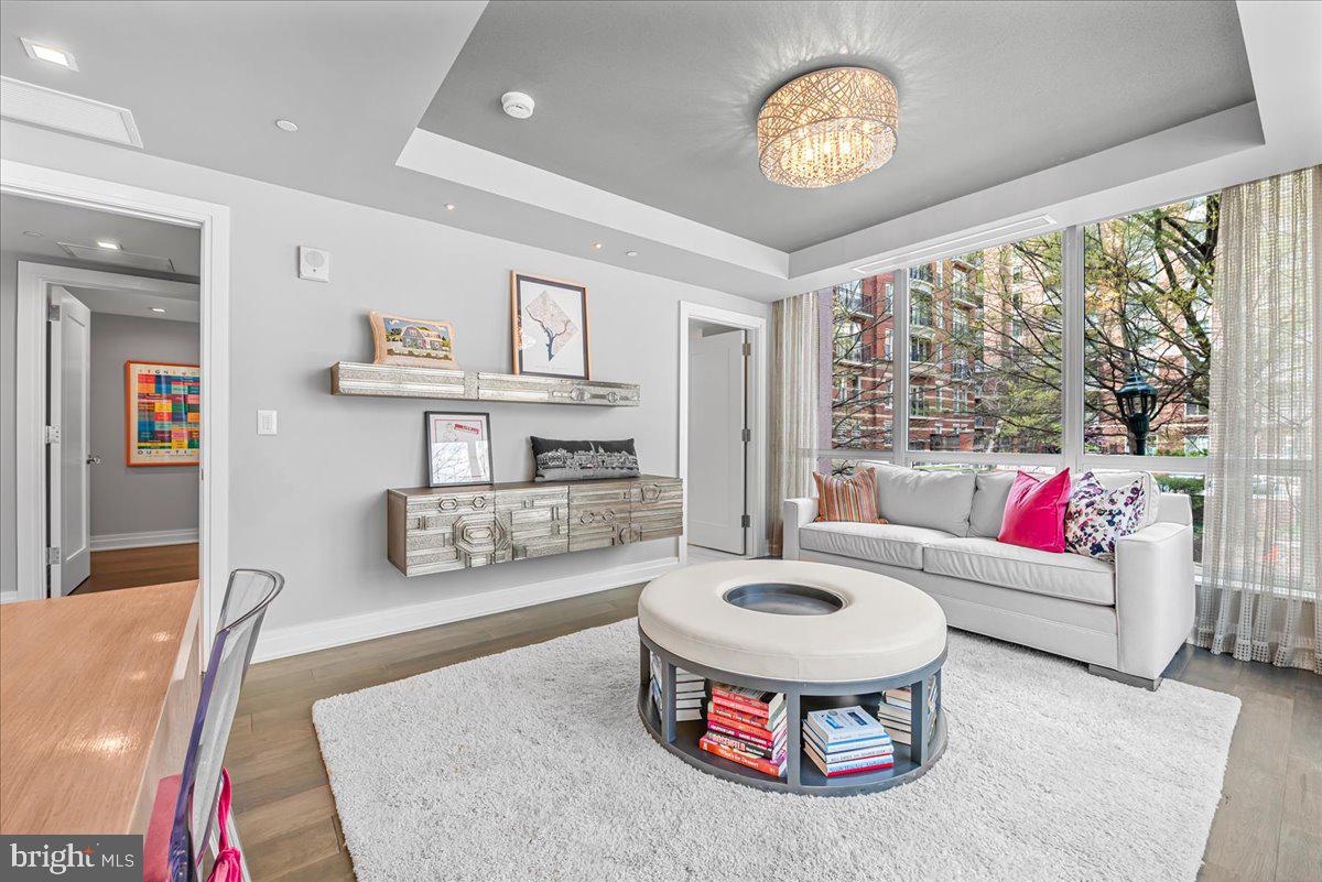 DOWNTOWN BETHESDA - Residential