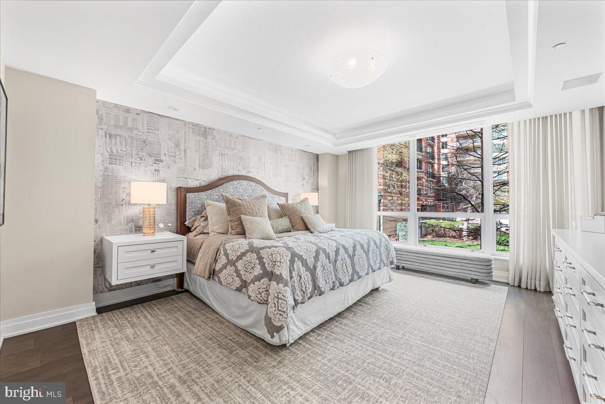 DOWNTOWN BETHESDA - Residential