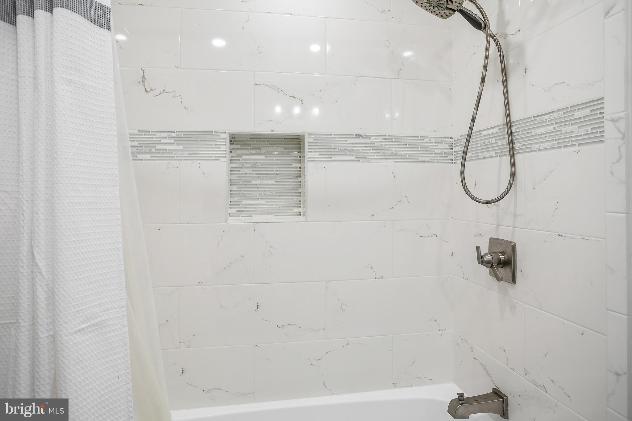 GLEN PARK - Residential