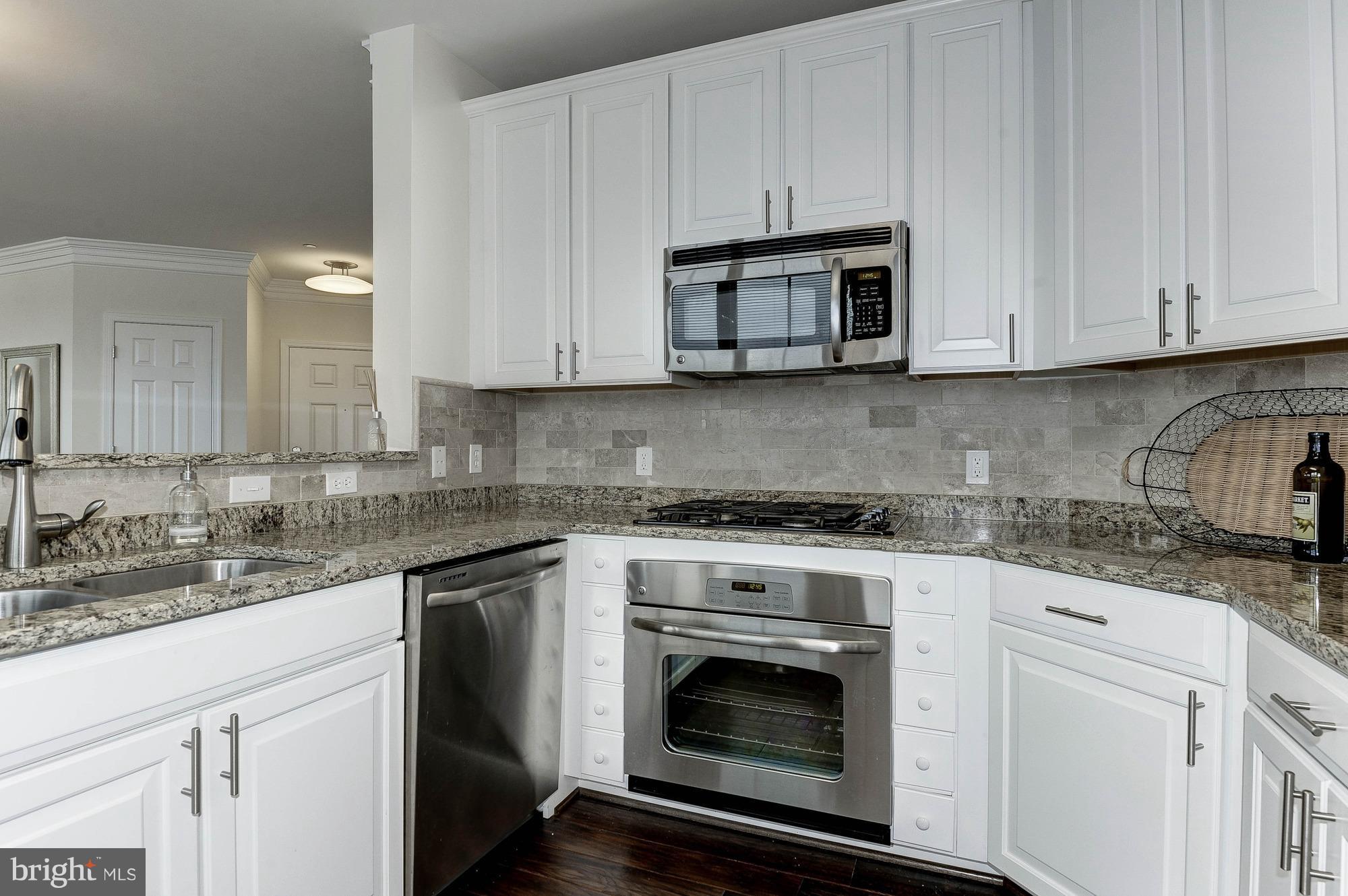 DOMINION HEIGHTS - Residential Lease