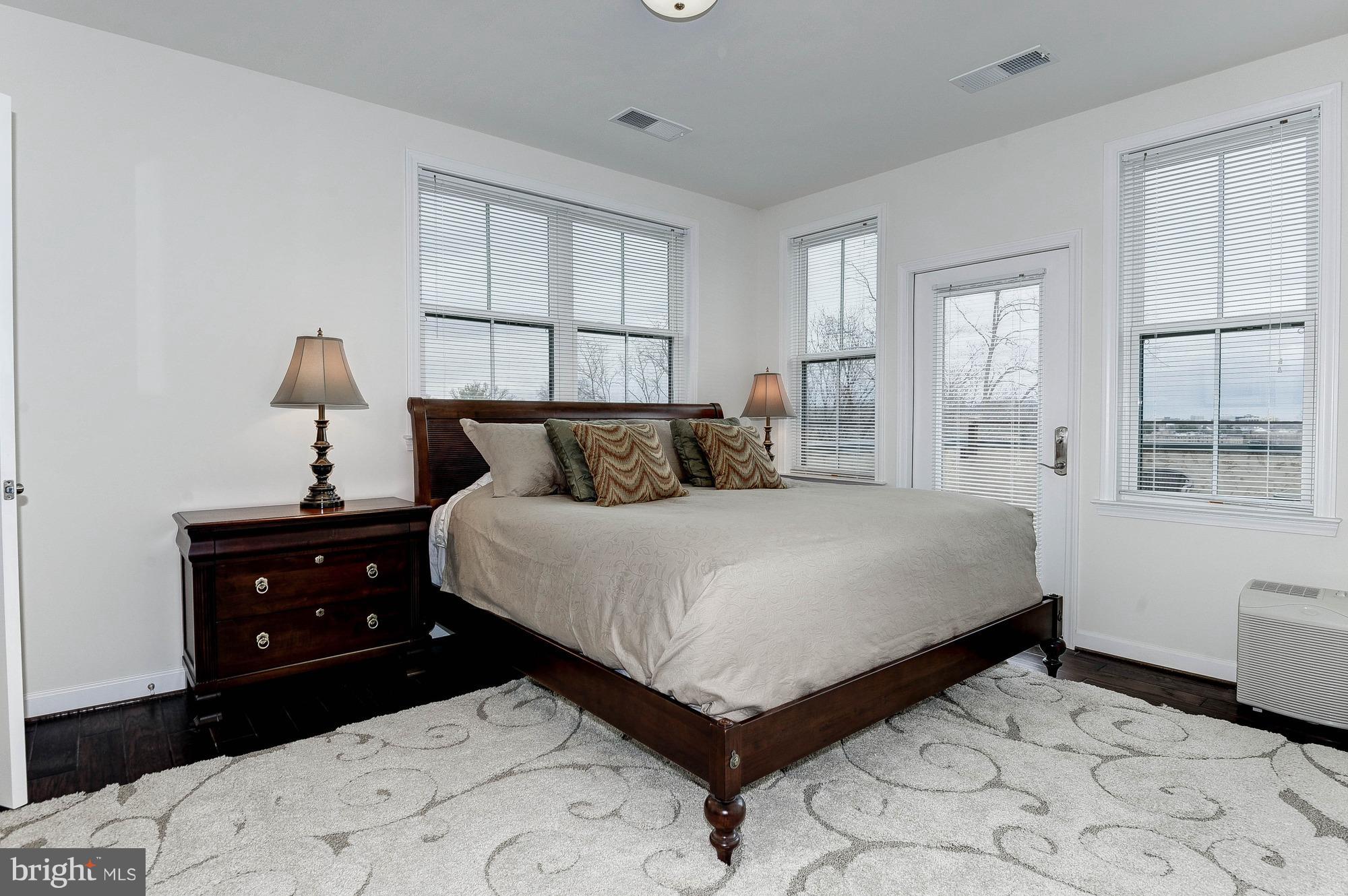 DOMINION HEIGHTS - Residential Lease