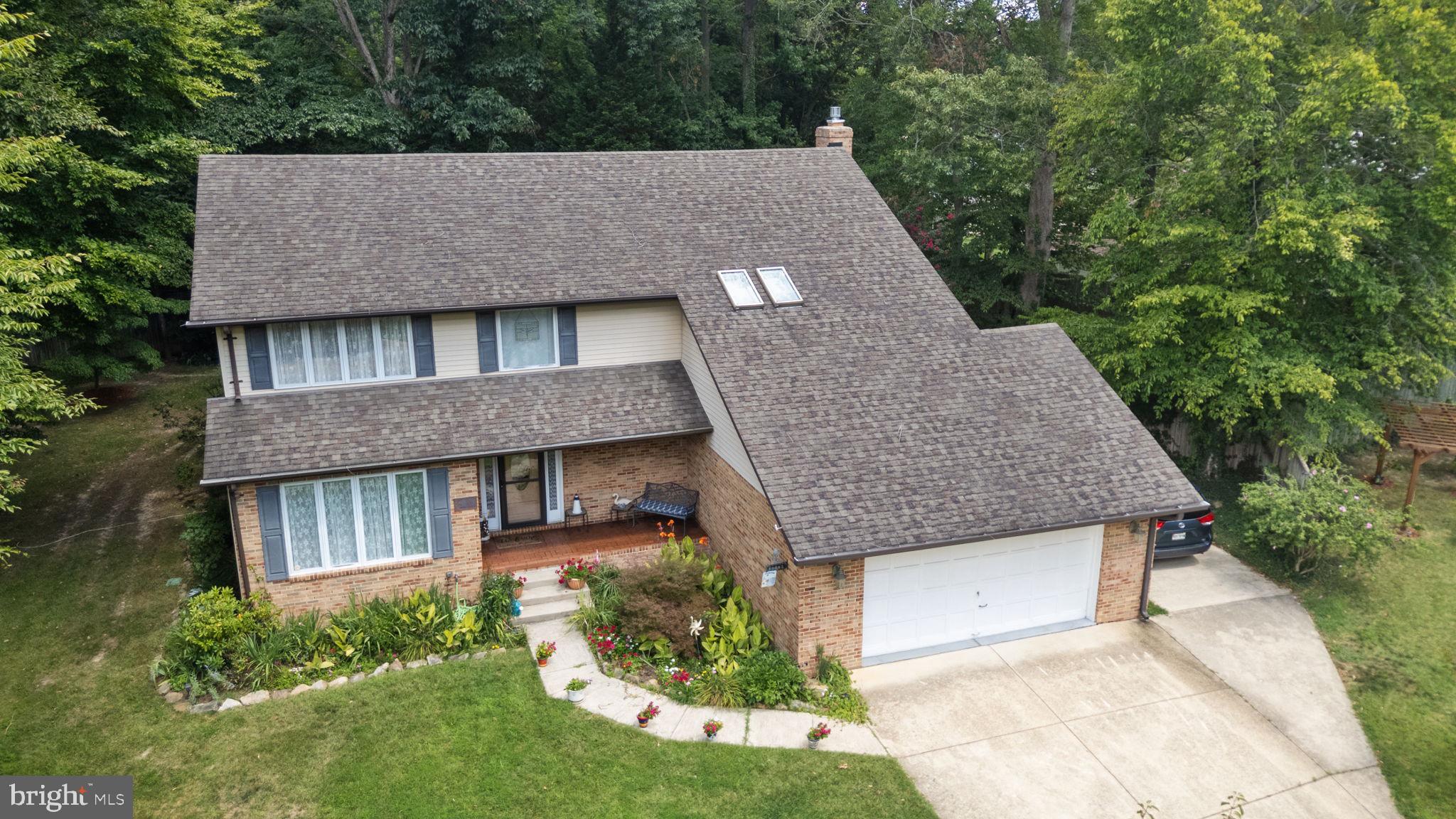 100 ORIOLE LANE