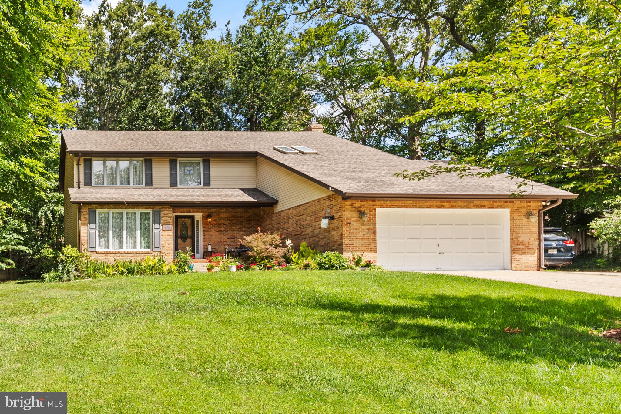 100 ORIOLE LANE