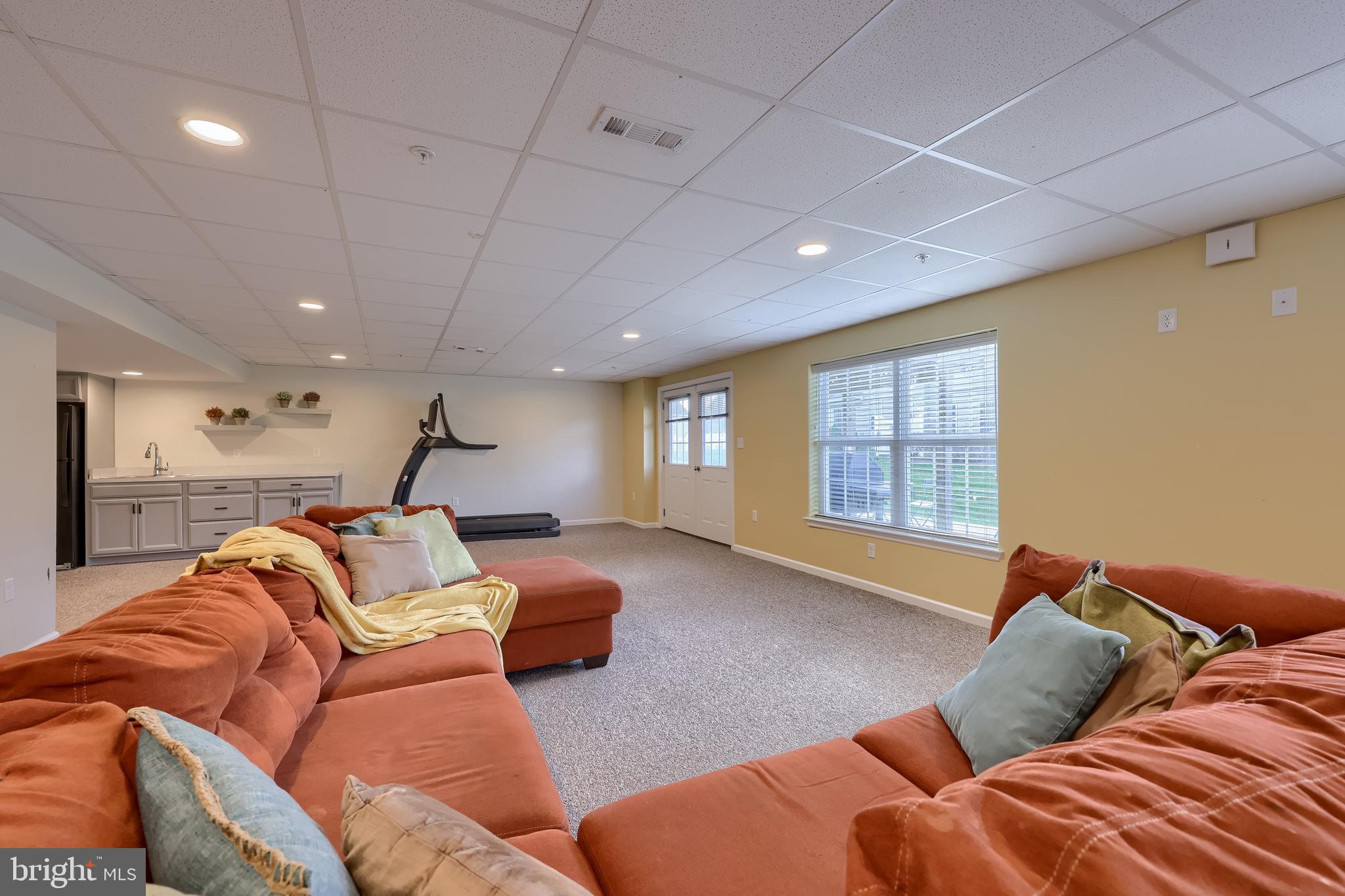 SOUTHERN VILLAGE - Residential