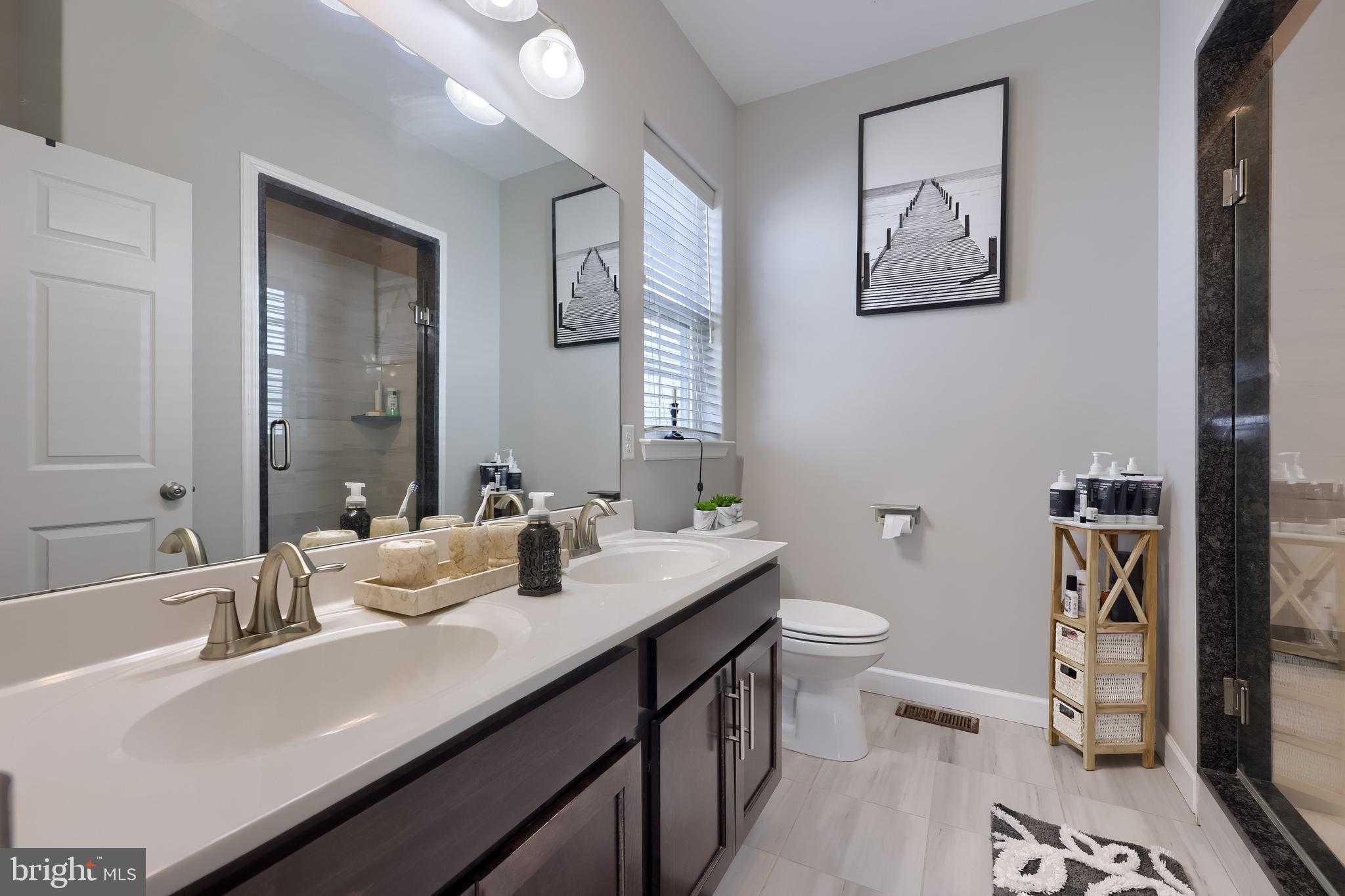 SOUTHERN VILLAGE - Residential