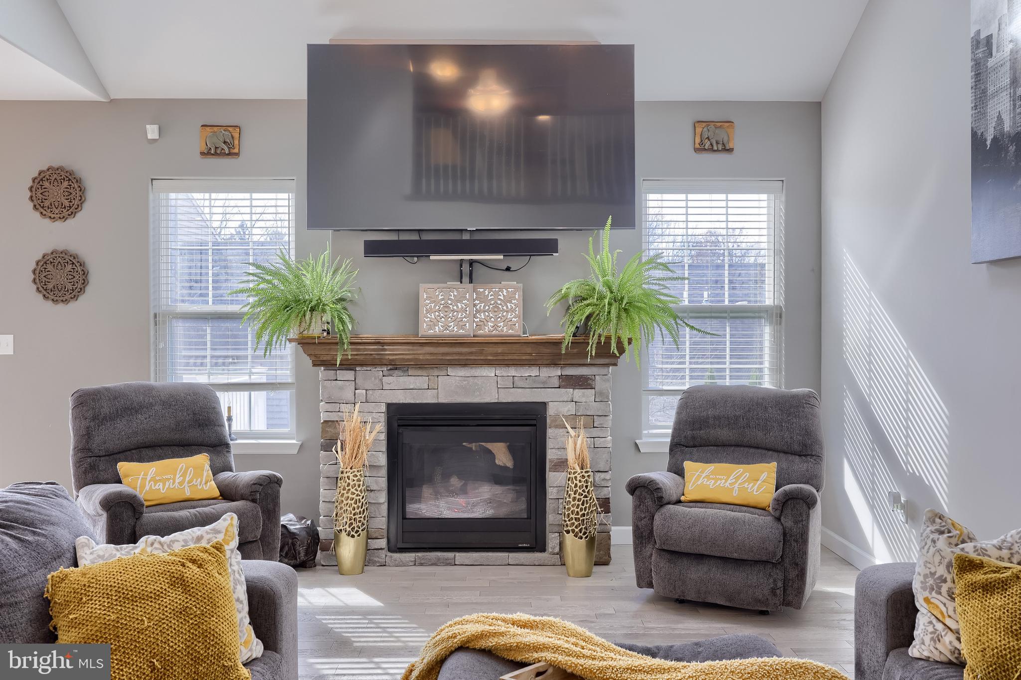 SOUTHERN VILLAGE - Residential