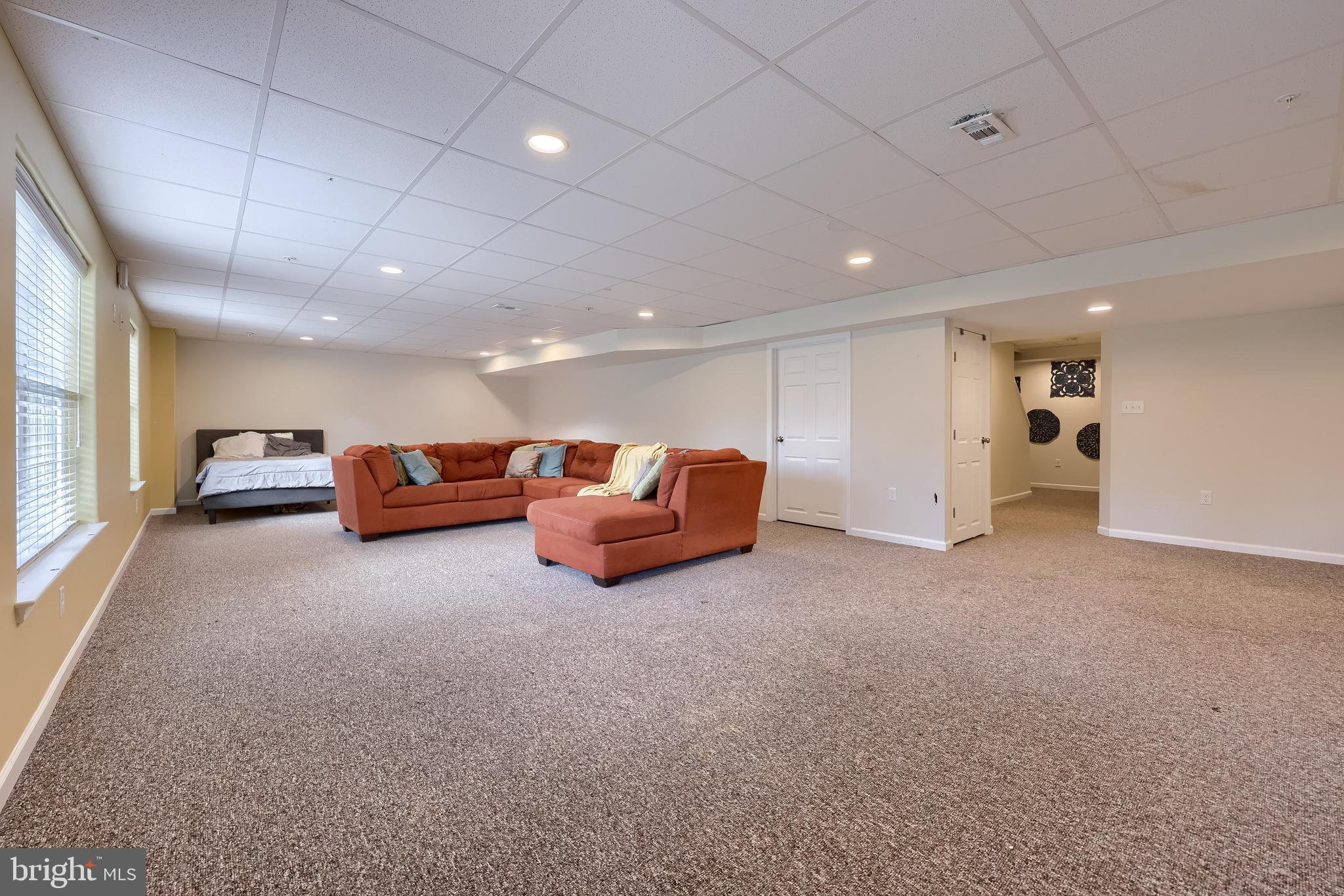 SOUTHERN VILLAGE - Residential