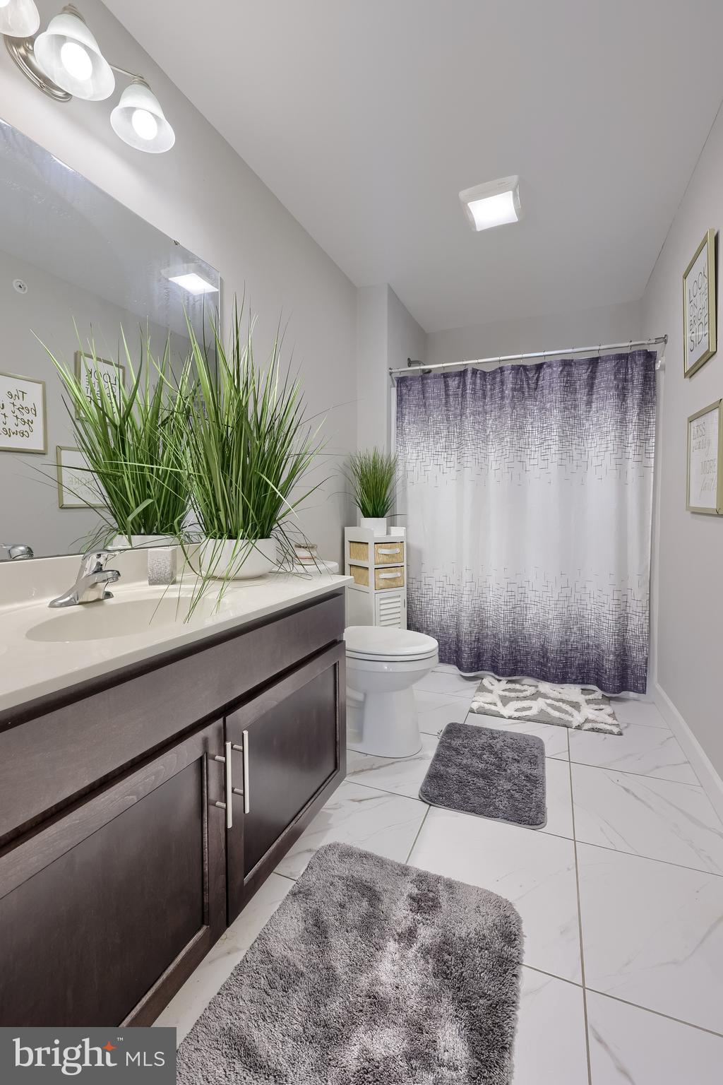 SOUTHERN VILLAGE - Residential