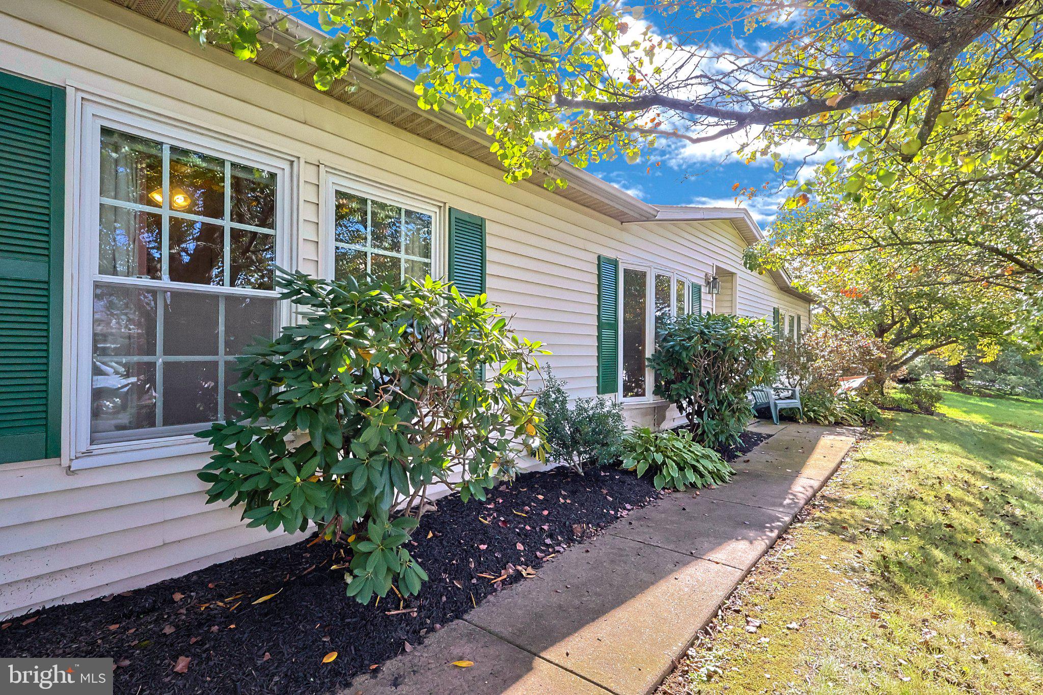 50 BENTWOOD CIRCLE