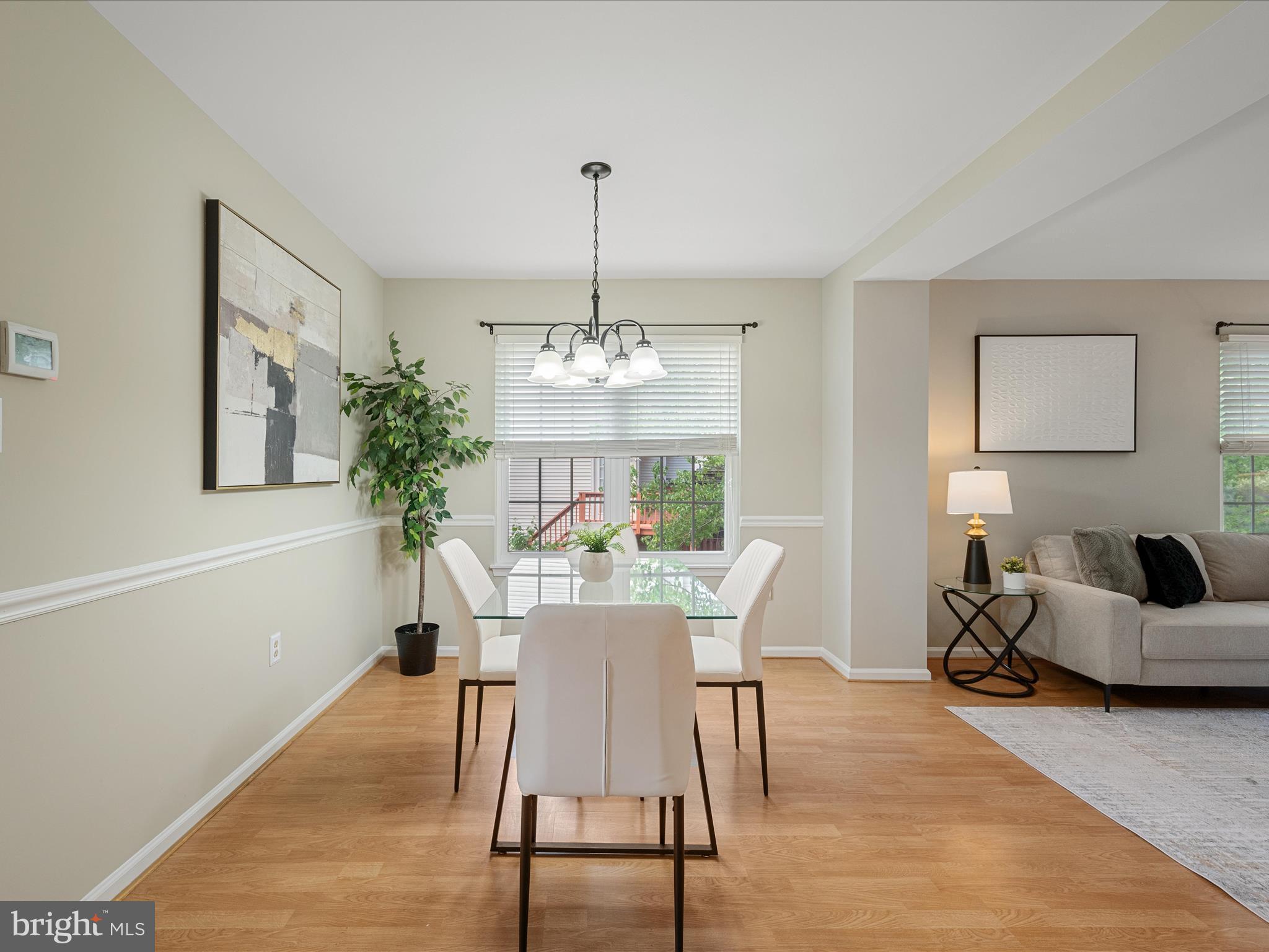 ASHBURN VILLAGE - Residential