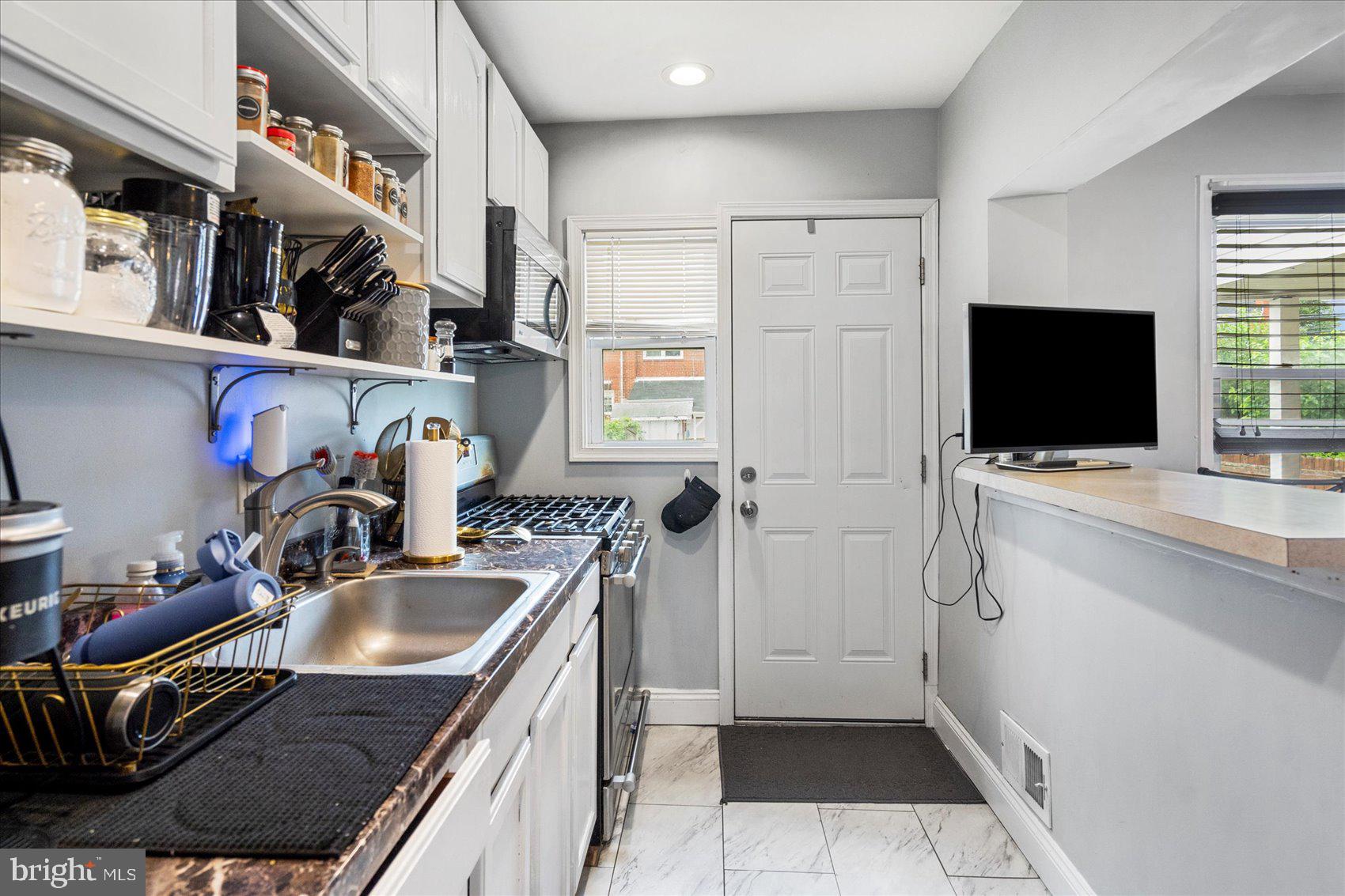 MIDDLESEX - Residential