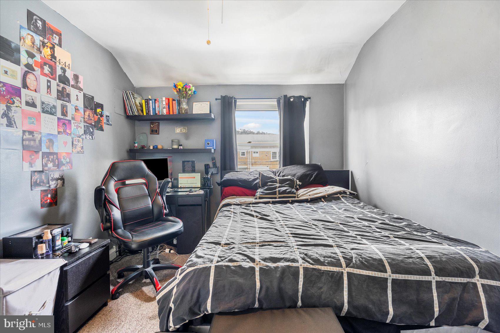 MIDDLESEX - Residential