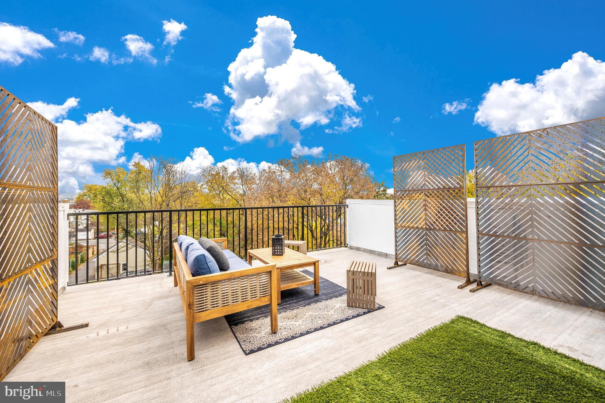 DOWNTOWN FREDERICK - Residential Lease