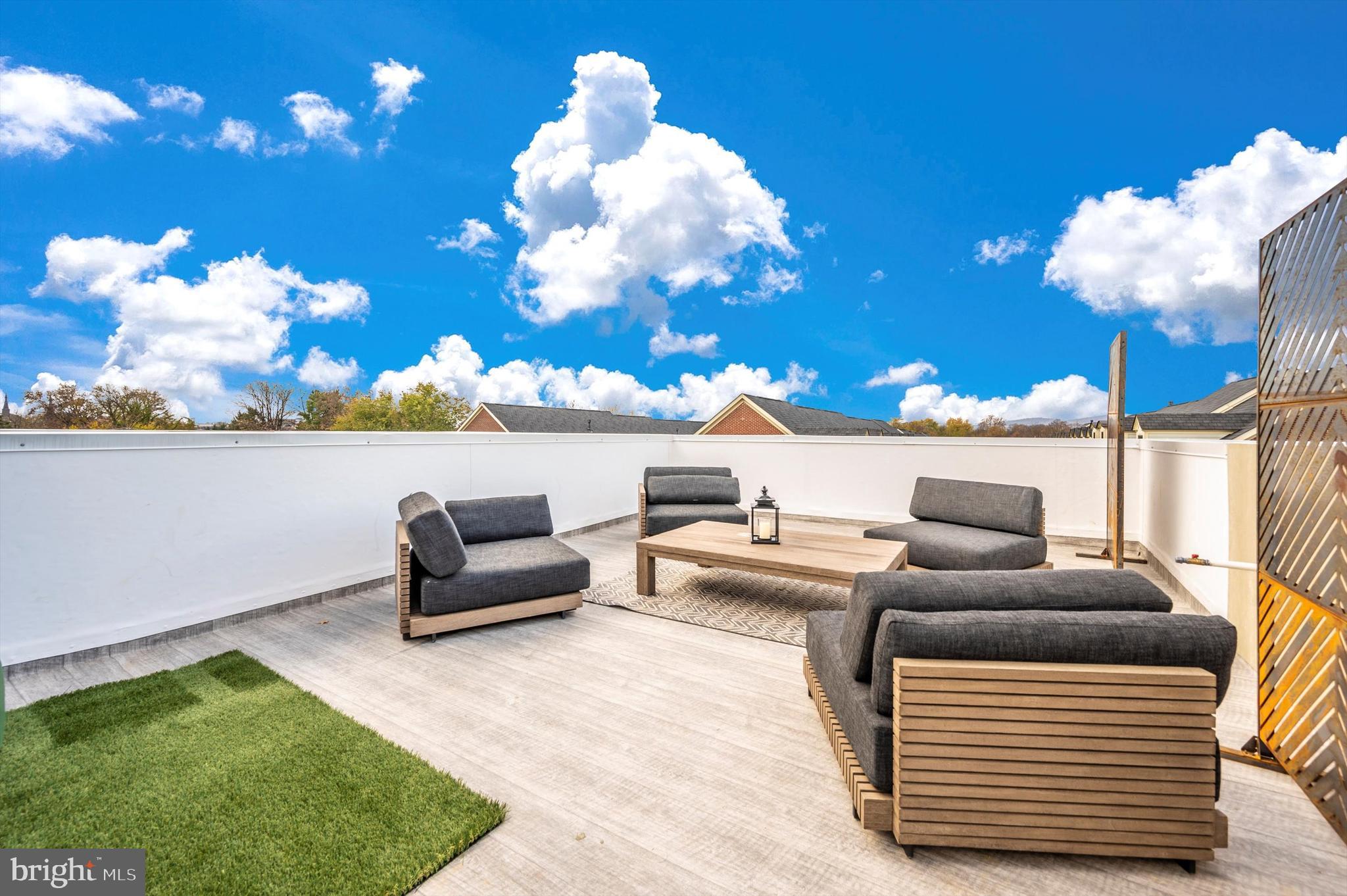 DOWNTOWN FREDERICK - Residential Lease