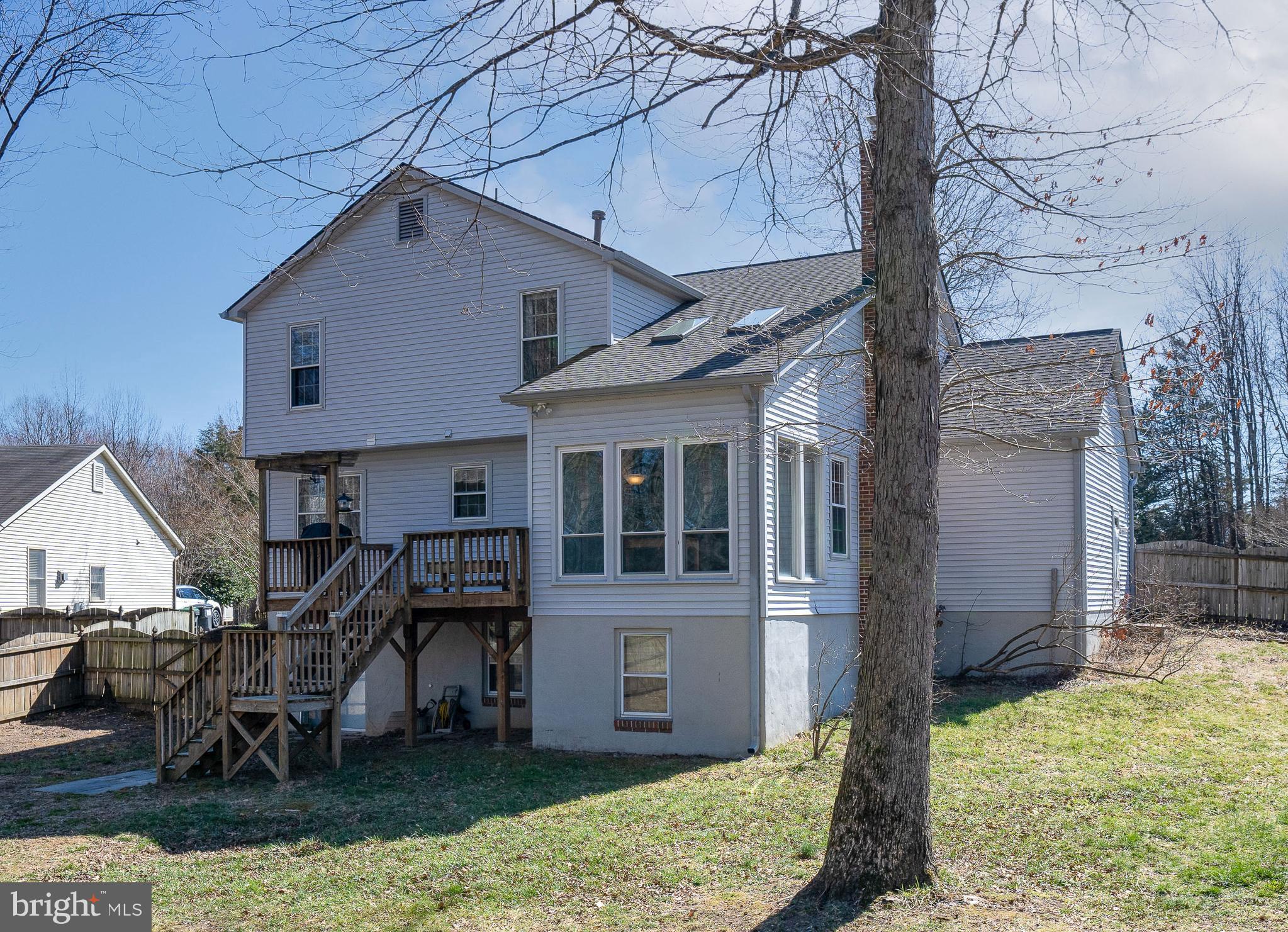 LEAVELLS CROSSING - Residential