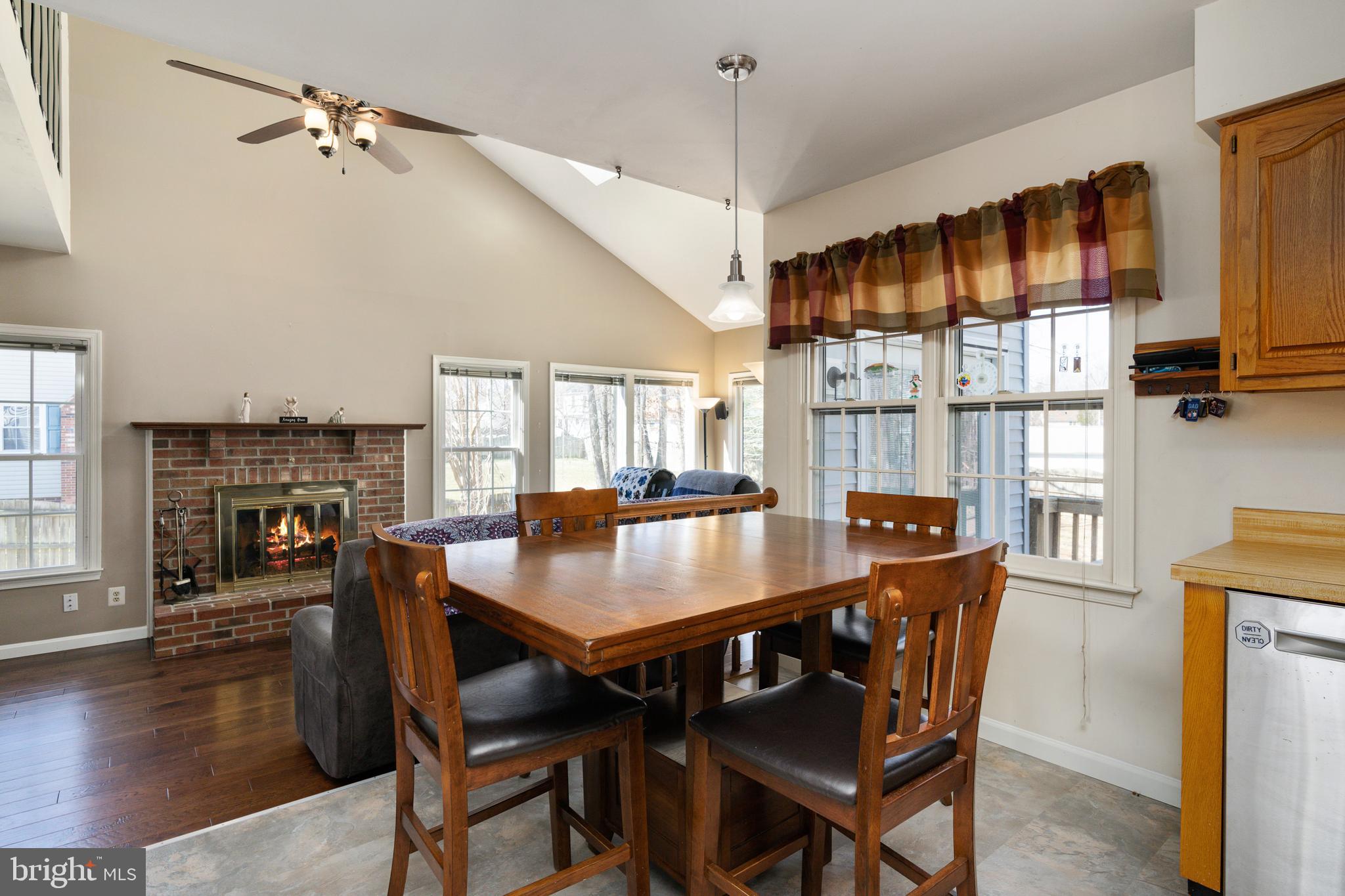 LEAVELLS CROSSING - Residential