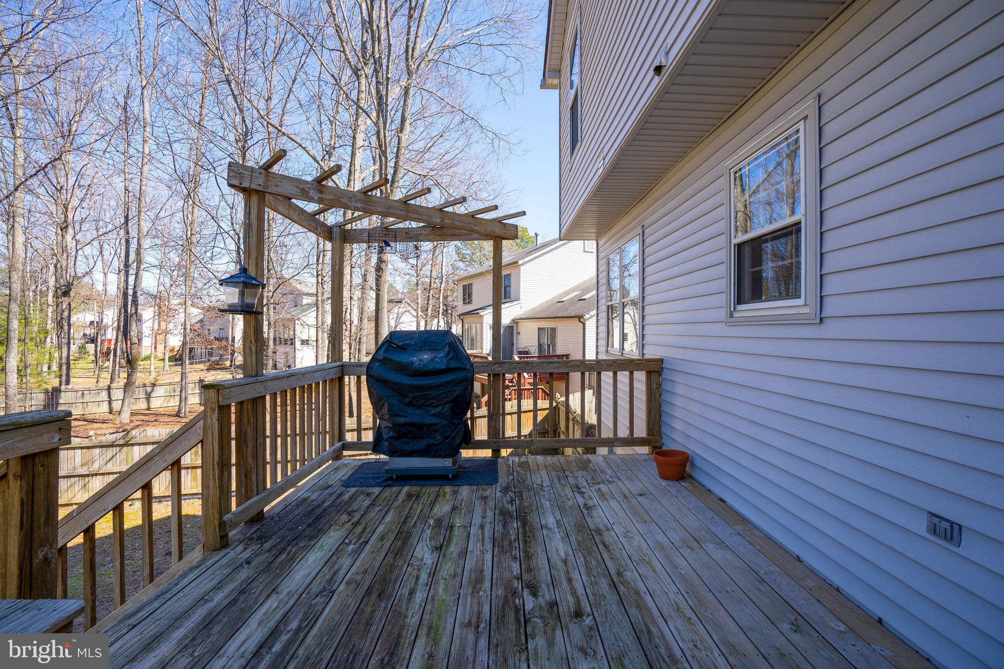 LEAVELLS CROSSING - Residential