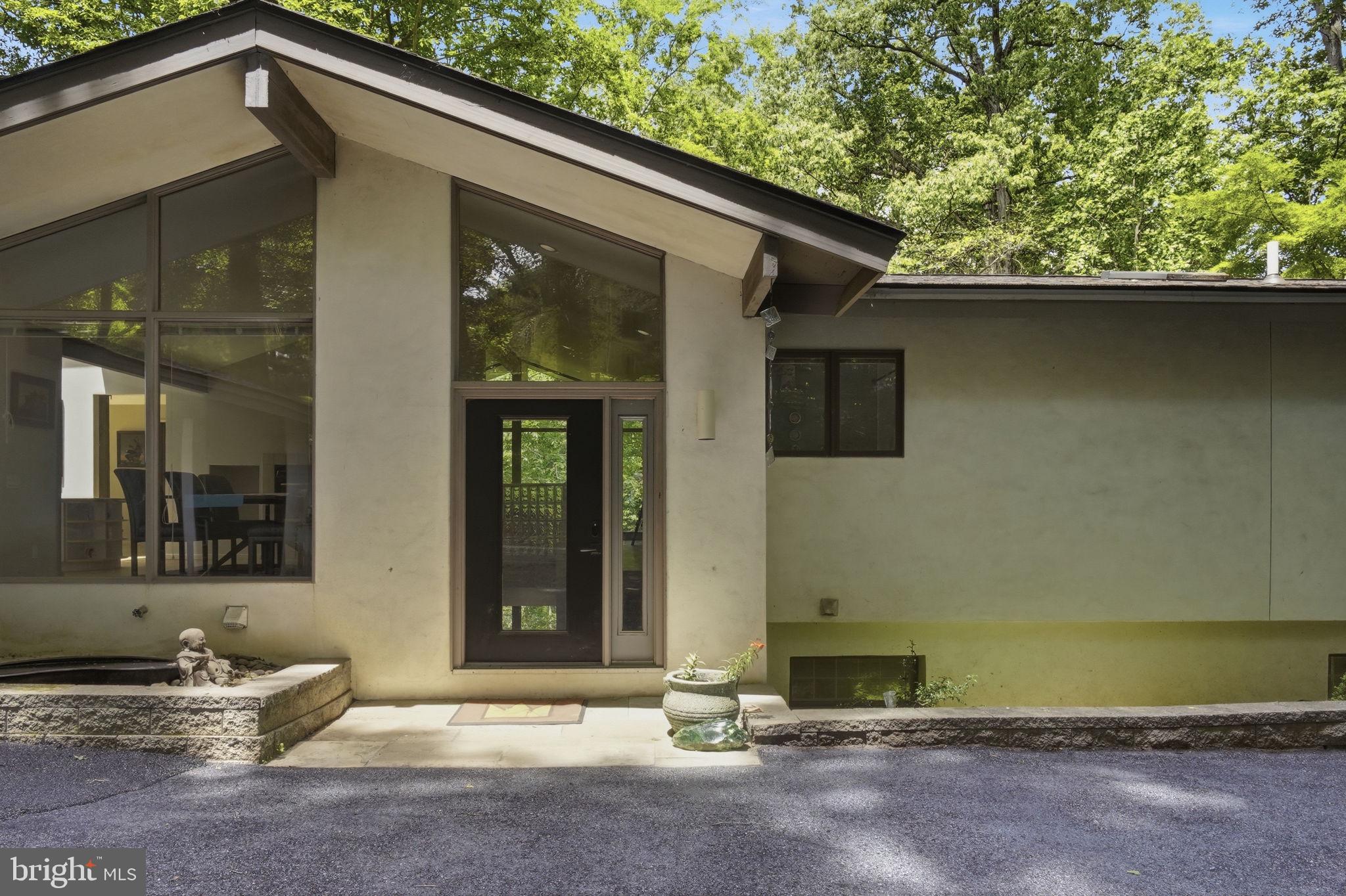 3220 SAWMILL ROAD