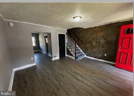 HAWTHORNE - Residential Lease