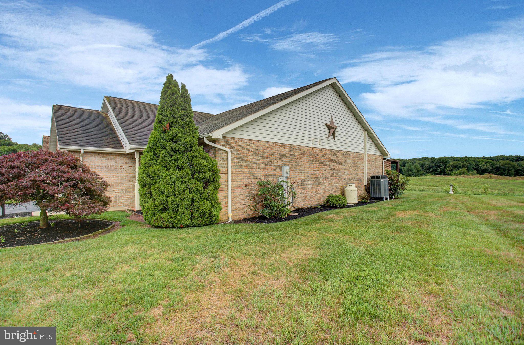 2374 MAJESTIC COURT