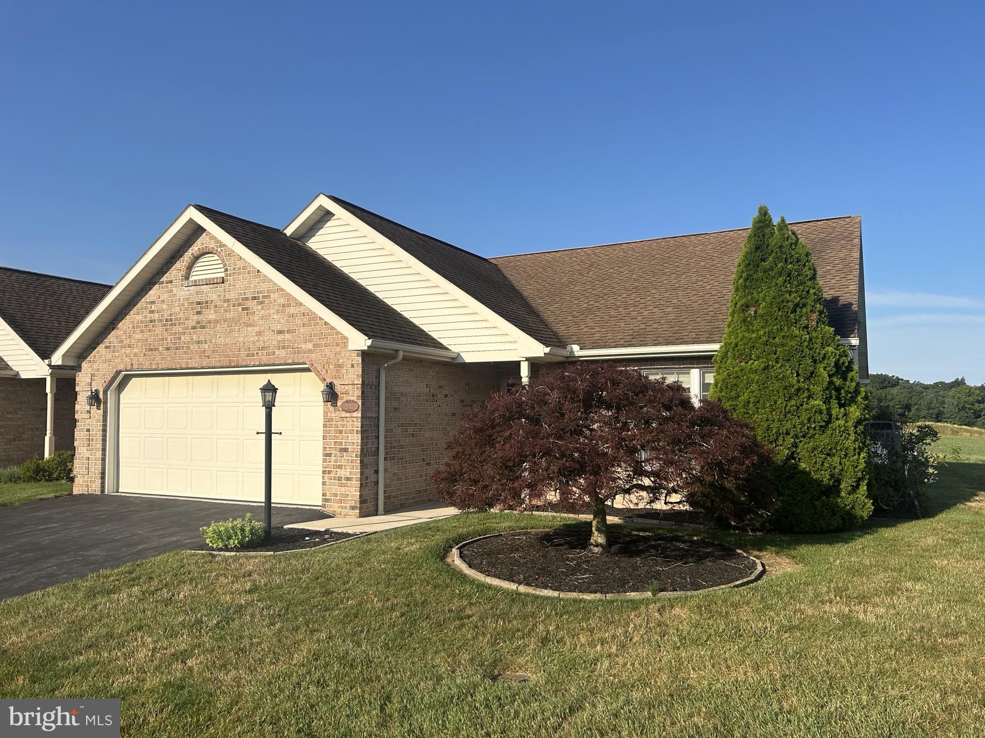 2374 MAJESTIC COURT