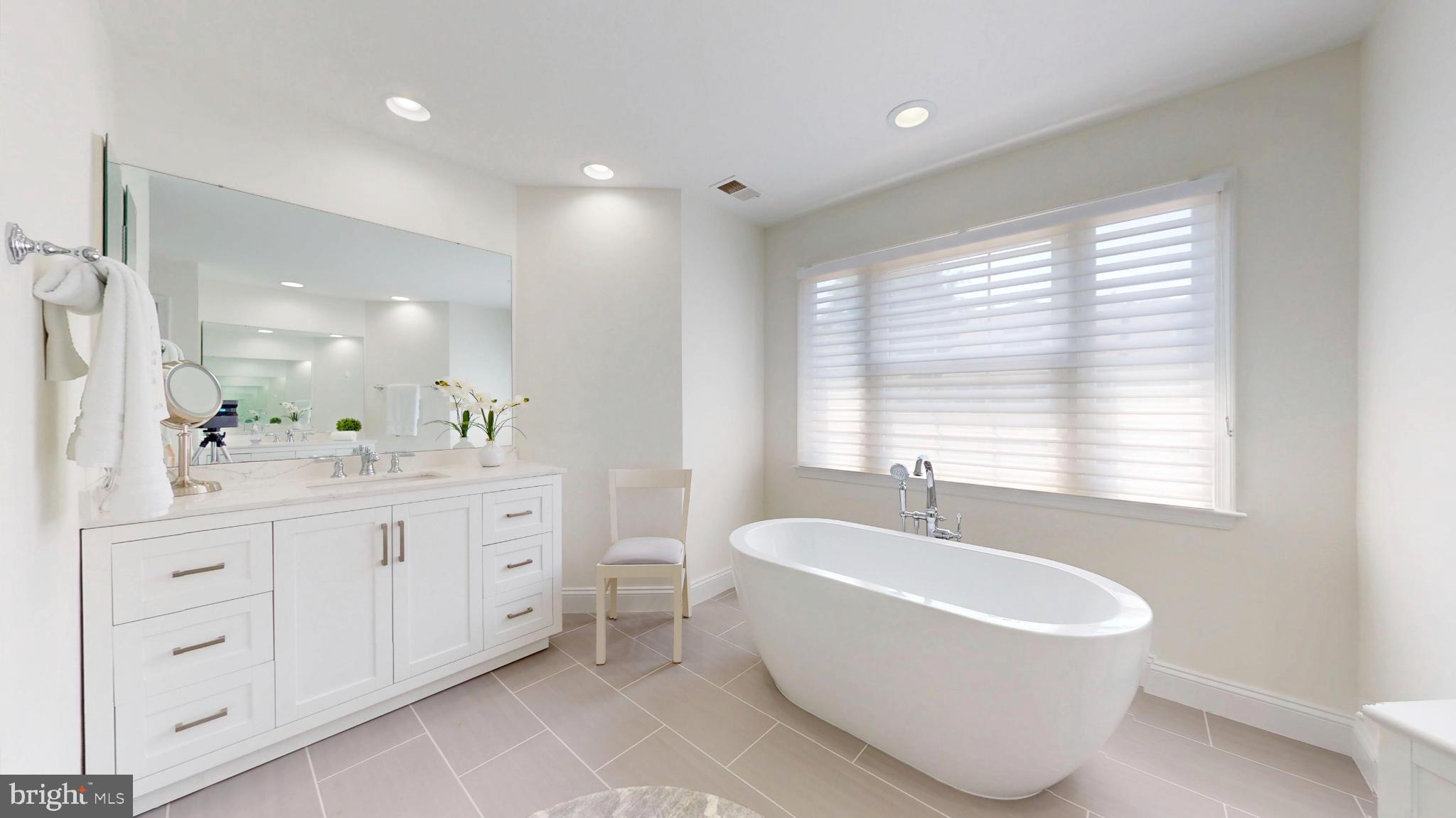 PALISADES PARK - Residential