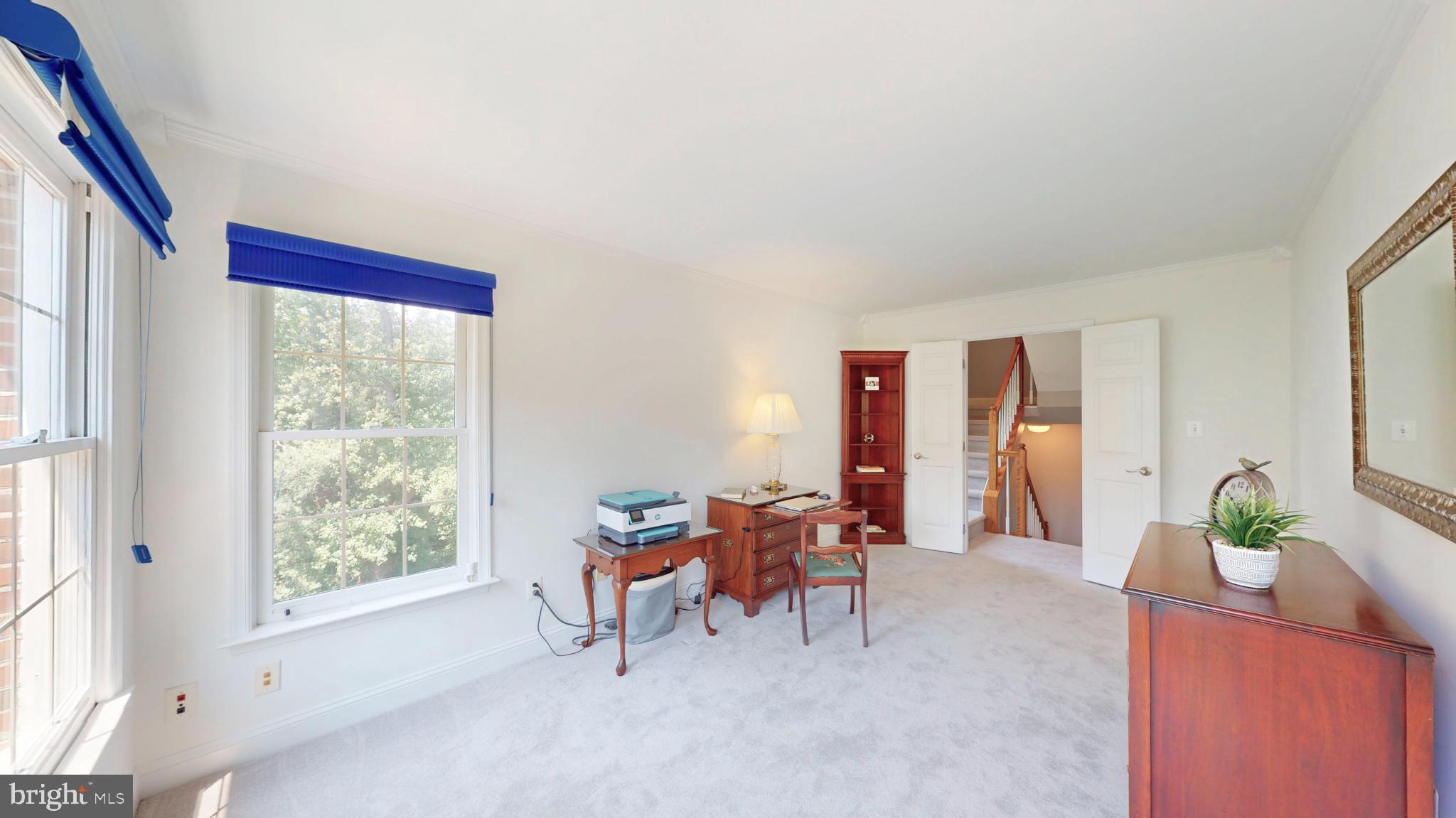 PALISADES PARK - Residential