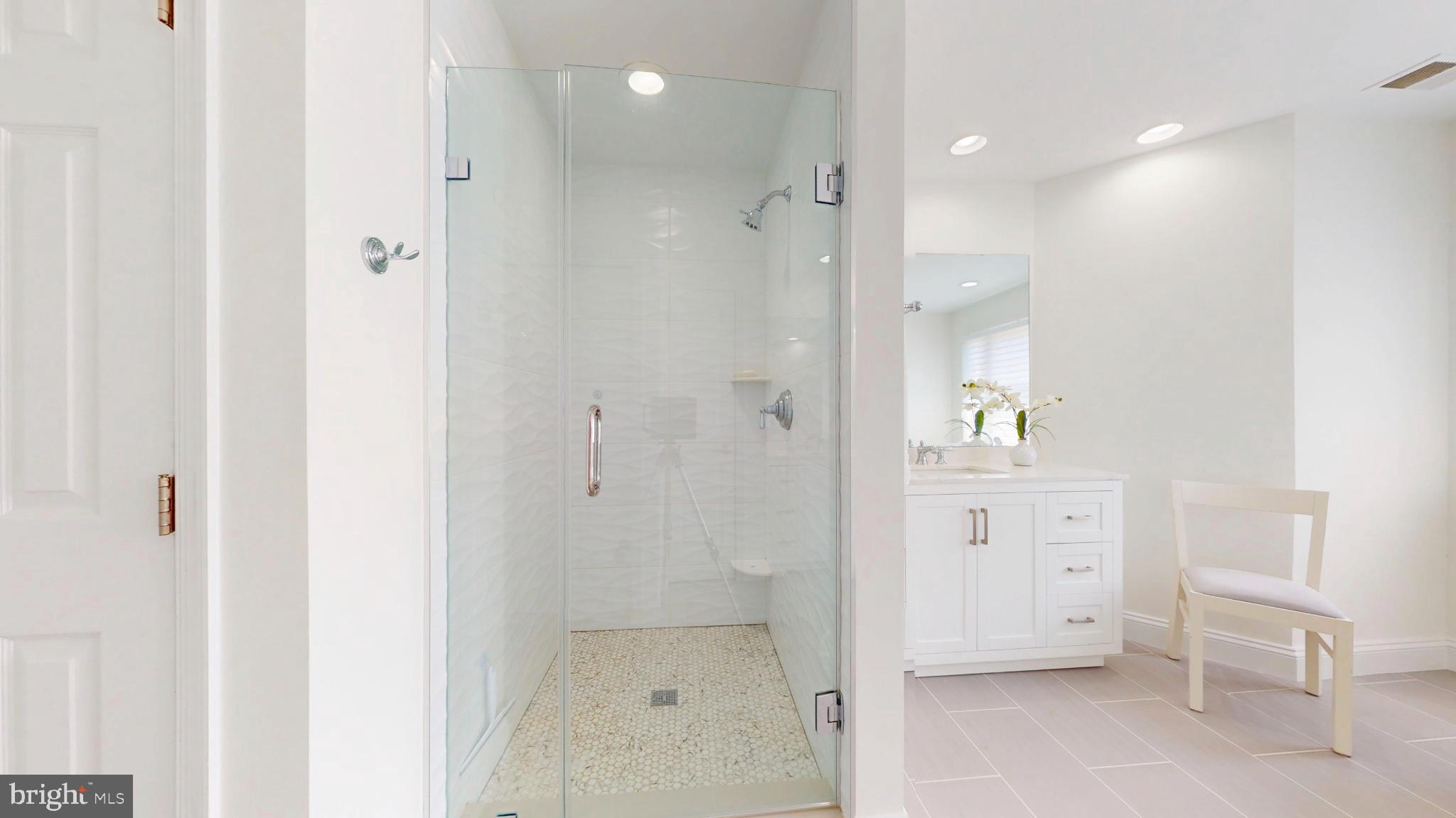 PALISADES PARK - Residential