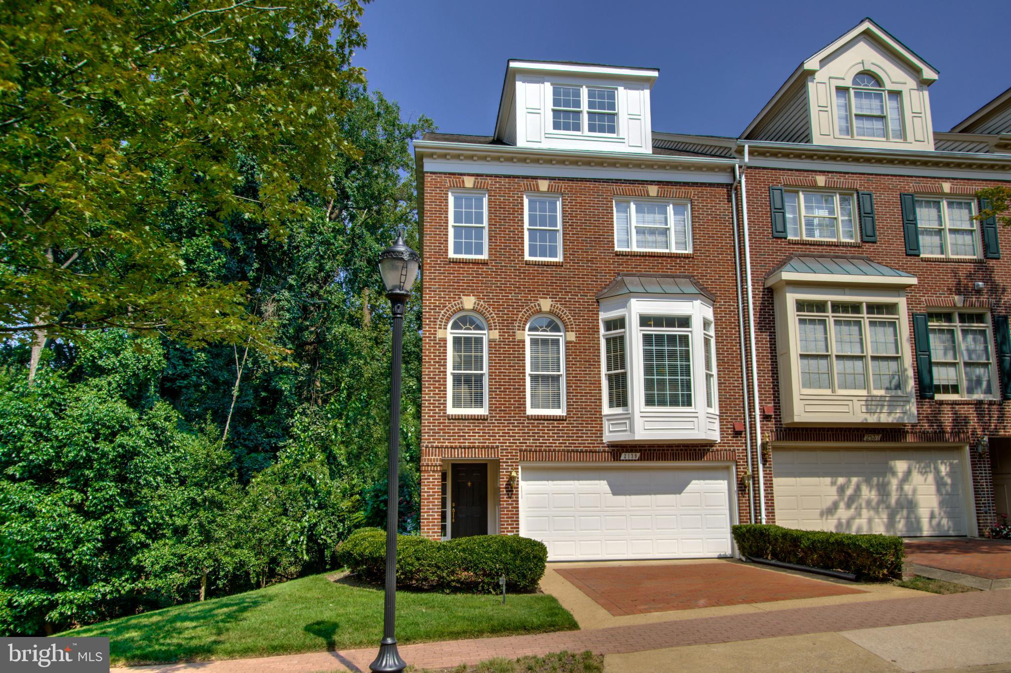 PALISADES PARK - Residential