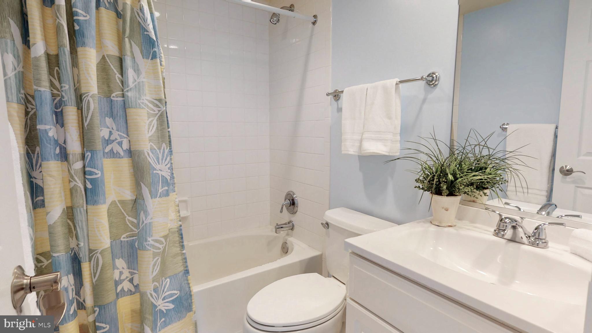 PALISADES PARK - Residential