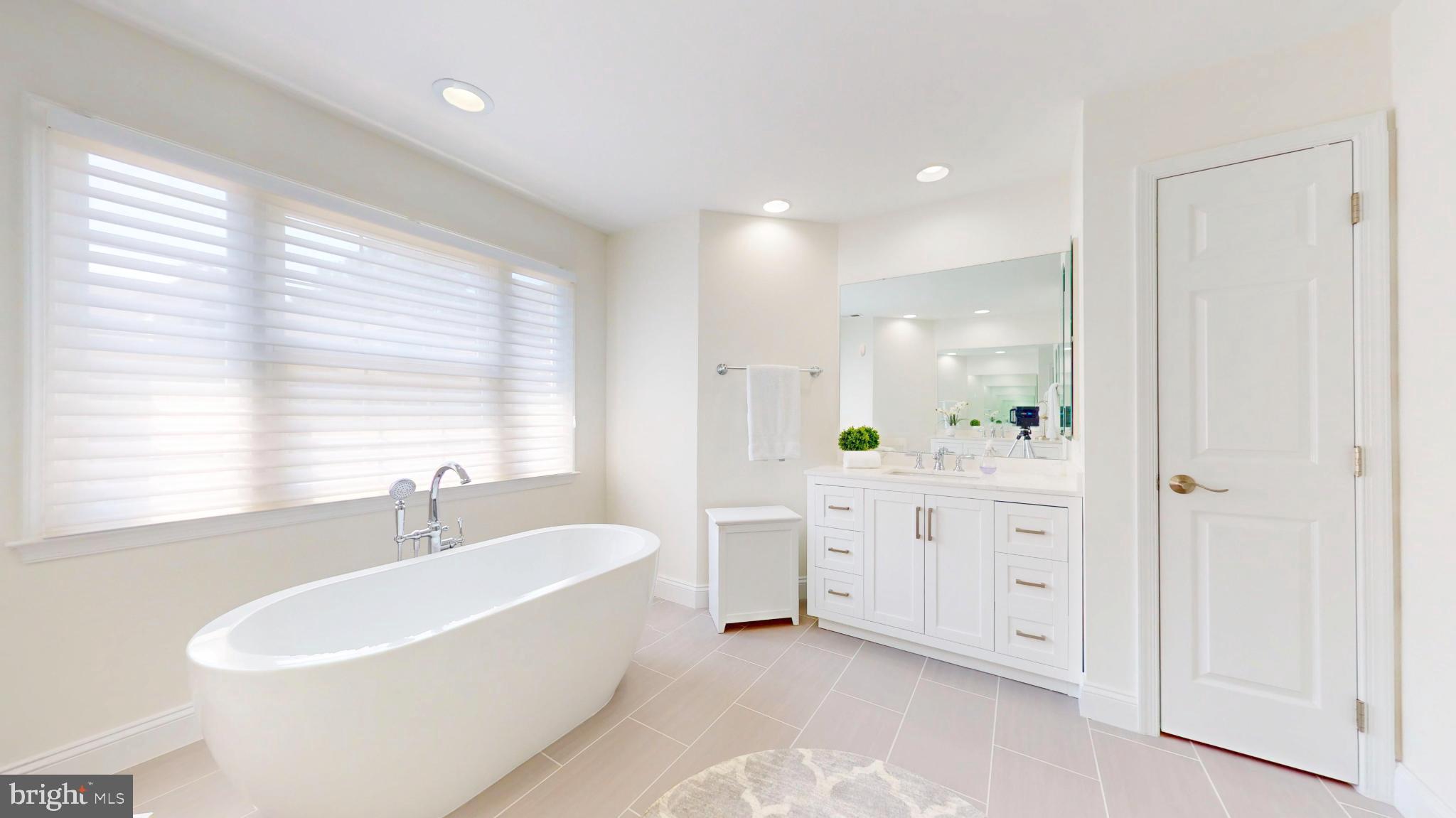 PALISADES PARK - Residential