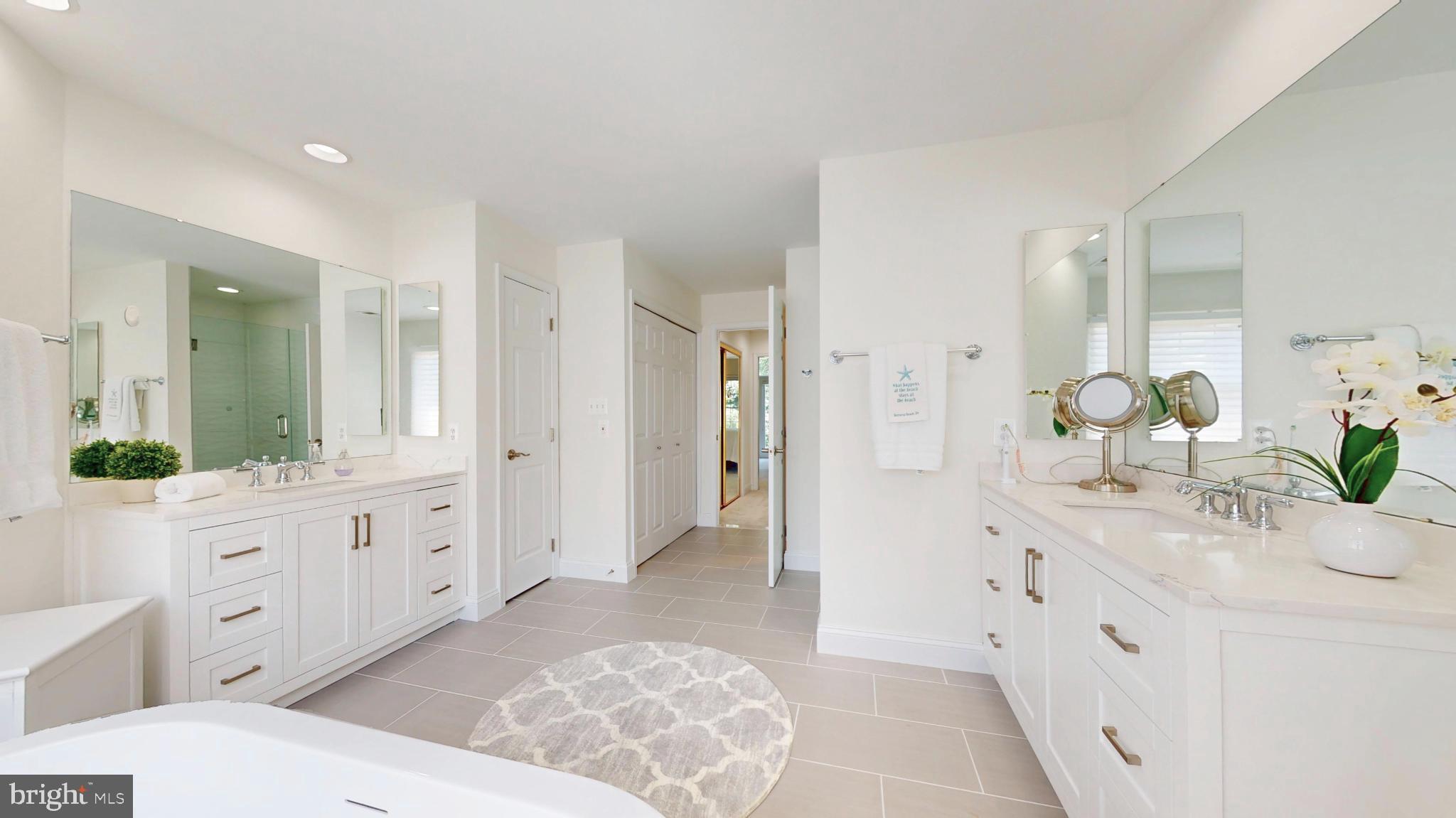 PALISADES PARK - Residential