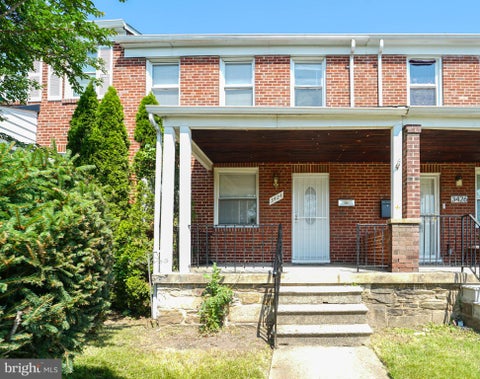 Townhouse For Sale - 3424 Parklawn Avenue<br/> BALTIMORE, MD 21213